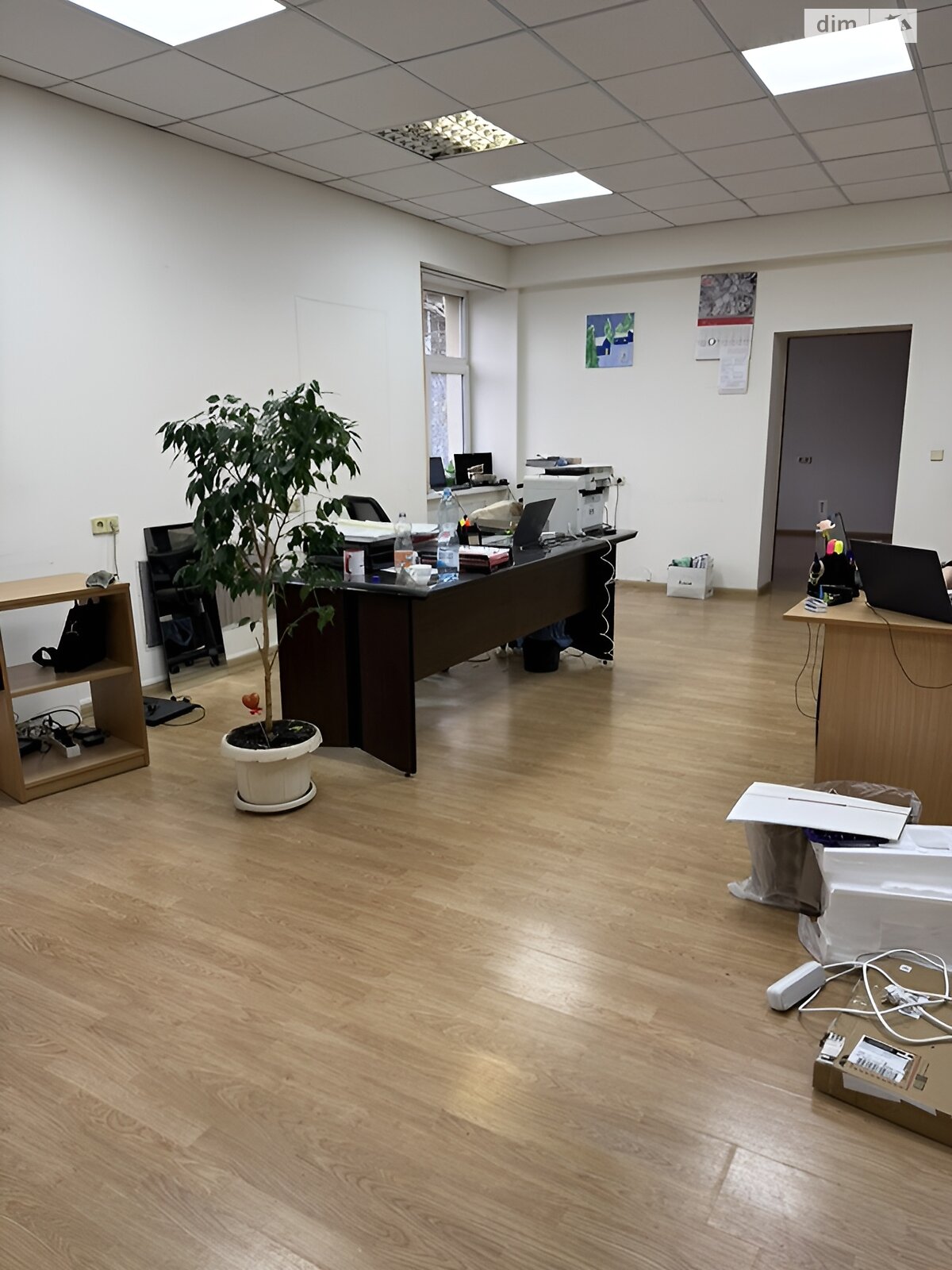 Оренда офісного приміщення в Ужгороді, Володимира Гошовського (Боженка) вулиця, приміщень - 3, поверх - 2 фото 1 Оренда офісного приміщення в Ужгороді, Володимира Гошовського (Боженка) вулиця, приміщень - 3, поверх - 2 фото 1