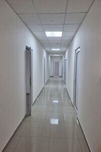 Оренда офісного приміщення в Ужгороді, Швабська вулиця 22, приміщень - 6, поверх - 4 фото 2