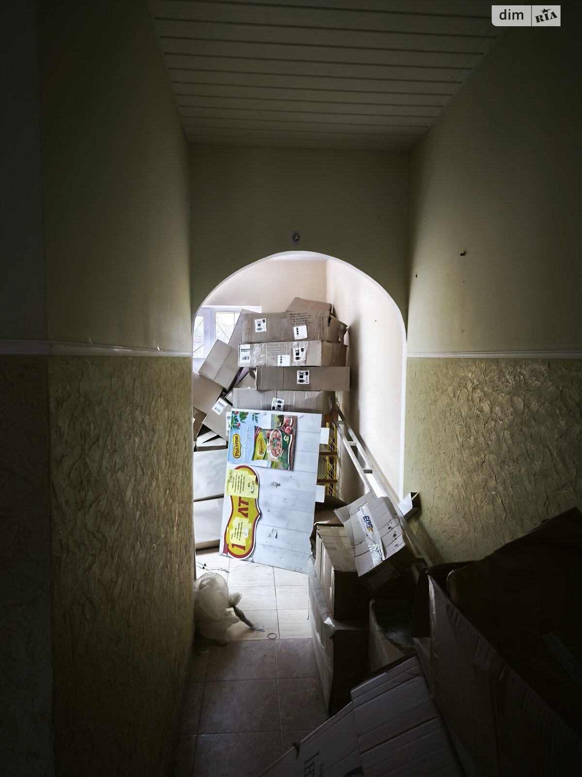 Аренда офисного помещения в Великих Лазах, Вознесенская улица, помещений -, этаж - 1 фото 1