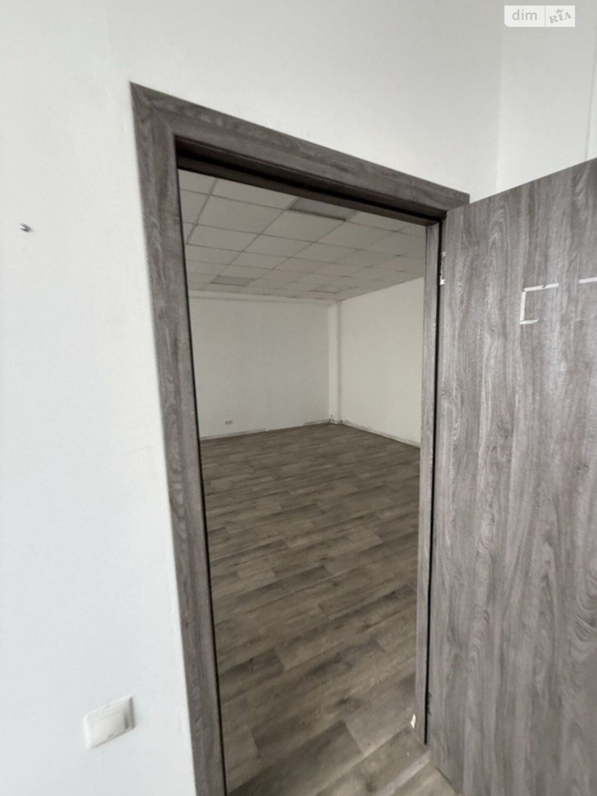 Оренда офісного приміщення в Вінниці, Архітектора Артинова вулиця, приміщень - 2, поверх - 1 фото 1 Оренда офісного приміщення в Вінниці, Архітектора Артинова вулиця, приміщень - 2, поверх - 1 фото 1