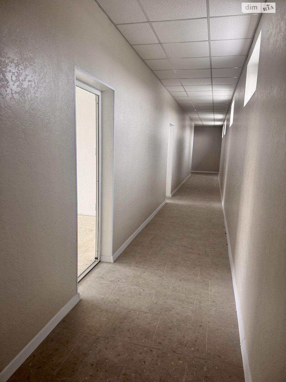 Оренда офісного приміщення в Вінниці, Юзвинська вулиця 1, приміщень - 1, поверх - 2 фото 1 Оренда офісного приміщення в Вінниці, Юзвинська вулиця 1, приміщень - 1, поверх - 2 фото 1