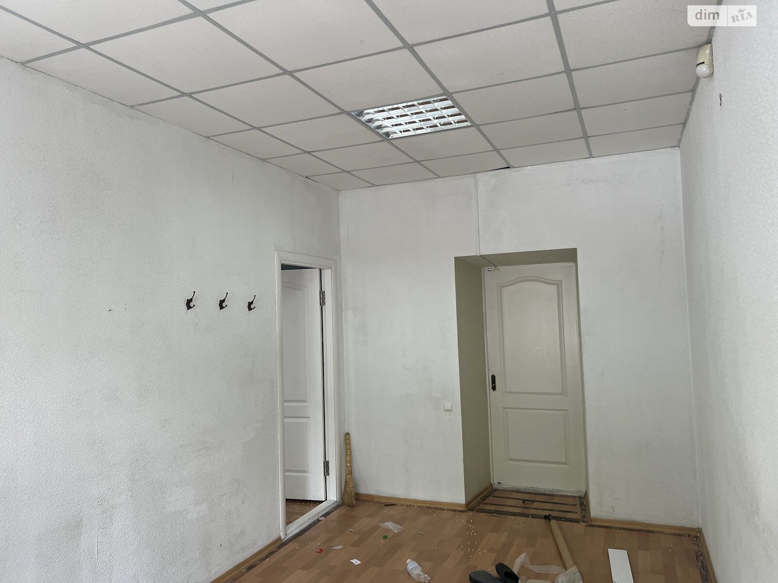 Оренда офісного приміщення в Вінниці, Казимира Малевича (Шмідта) вулиця, приміщень - 2, поверх - 2 фото 1 Оренда офісного приміщення в Вінниці, Казимира Малевича (Шмідта) вулиця, приміщень - 2, поверх - 2 фото 1
