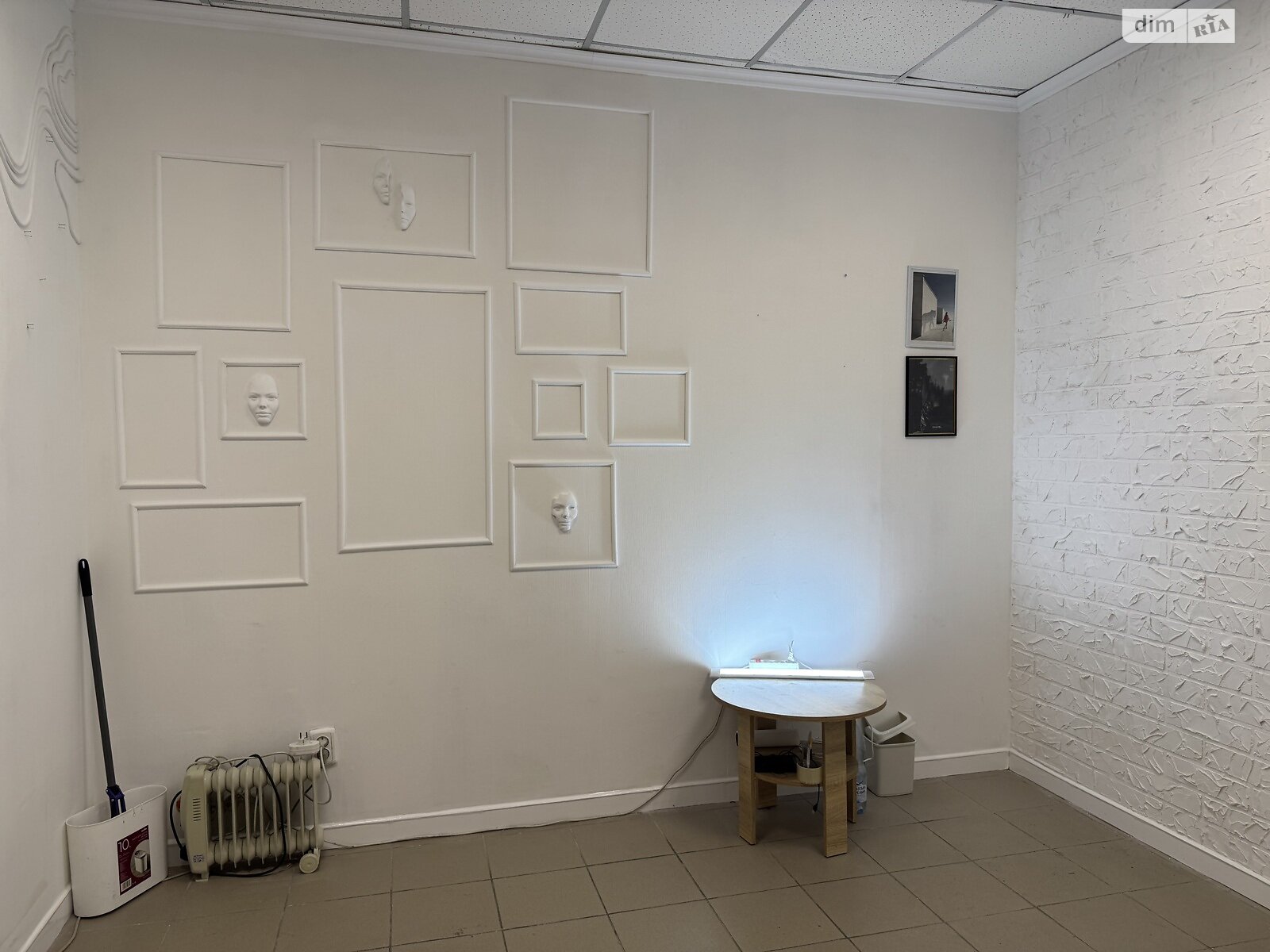 Оренда офісного приміщення в Вінниці, Коцюбинського проспект 20, приміщень - 1, поверх - 4 фото 1 Оренда офісного приміщення в Вінниці, Коцюбинського проспект 20, приміщень - 1, поверх - 4 фото 1