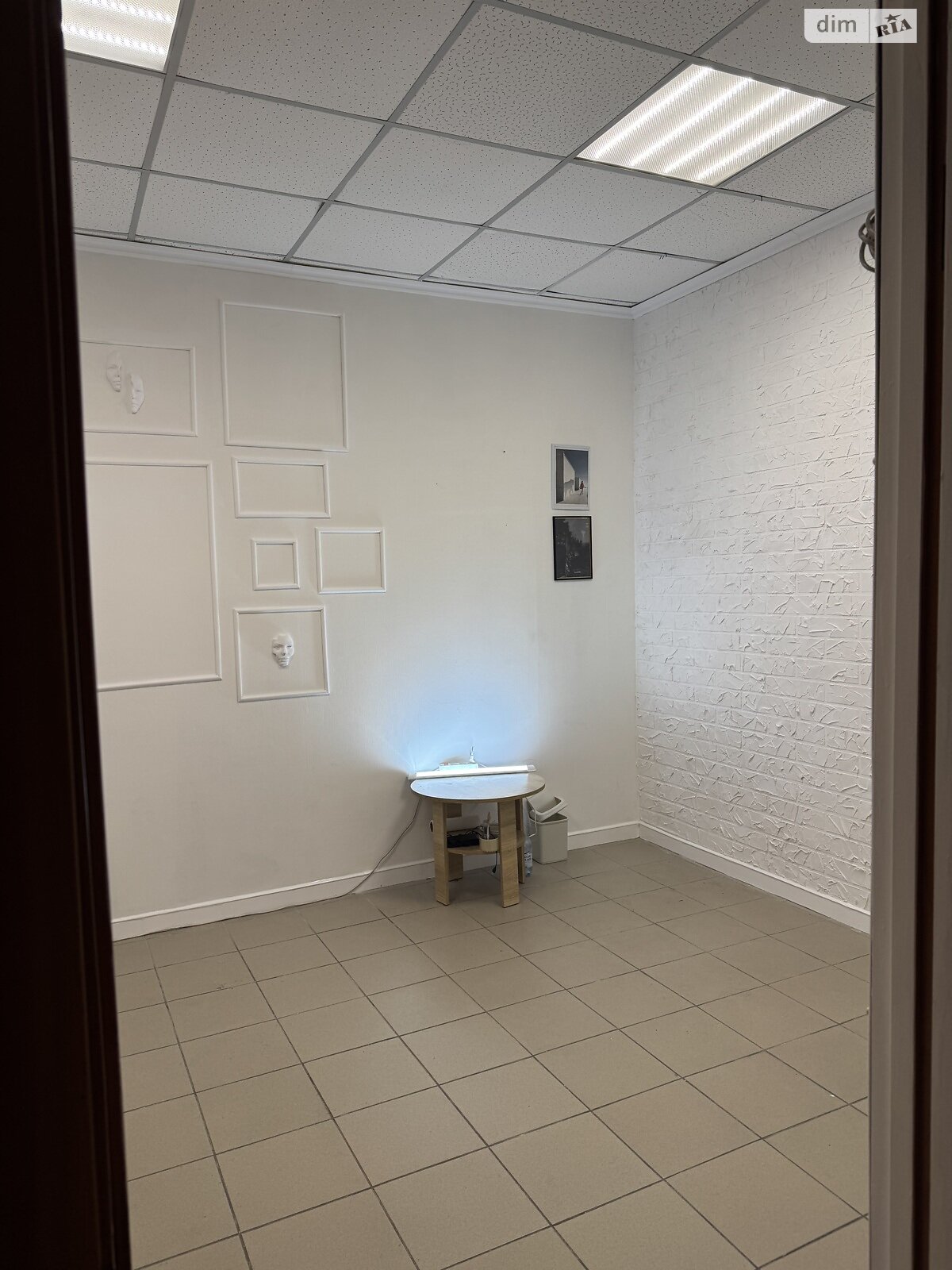 Оренда офісного приміщення в Вінниці, Коцюбинського проспект 20, приміщень - 1, поверх - 4 фото 1 Оренда офісного приміщення в Вінниці, Коцюбинського проспект 20, приміщень - 1, поверх - 4 фото 1