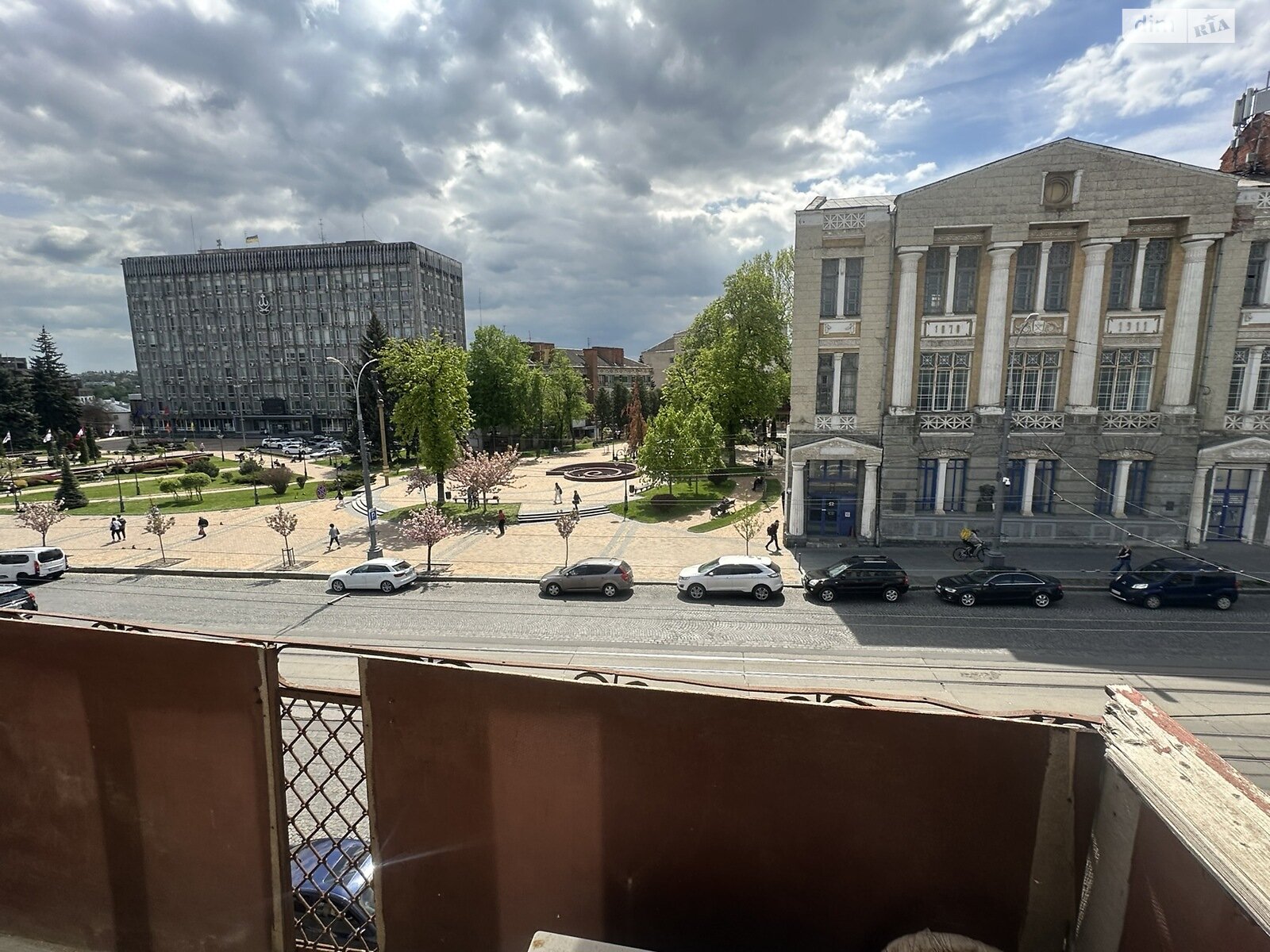 Оренда офісного приміщення в Вінниці, Соборна вулиця 58, приміщень - 5, поверх - 3 фото 1 Оренда офісного приміщення в Вінниці, Соборна вулиця 58, приміщень - 5, поверх - 3 фото 1