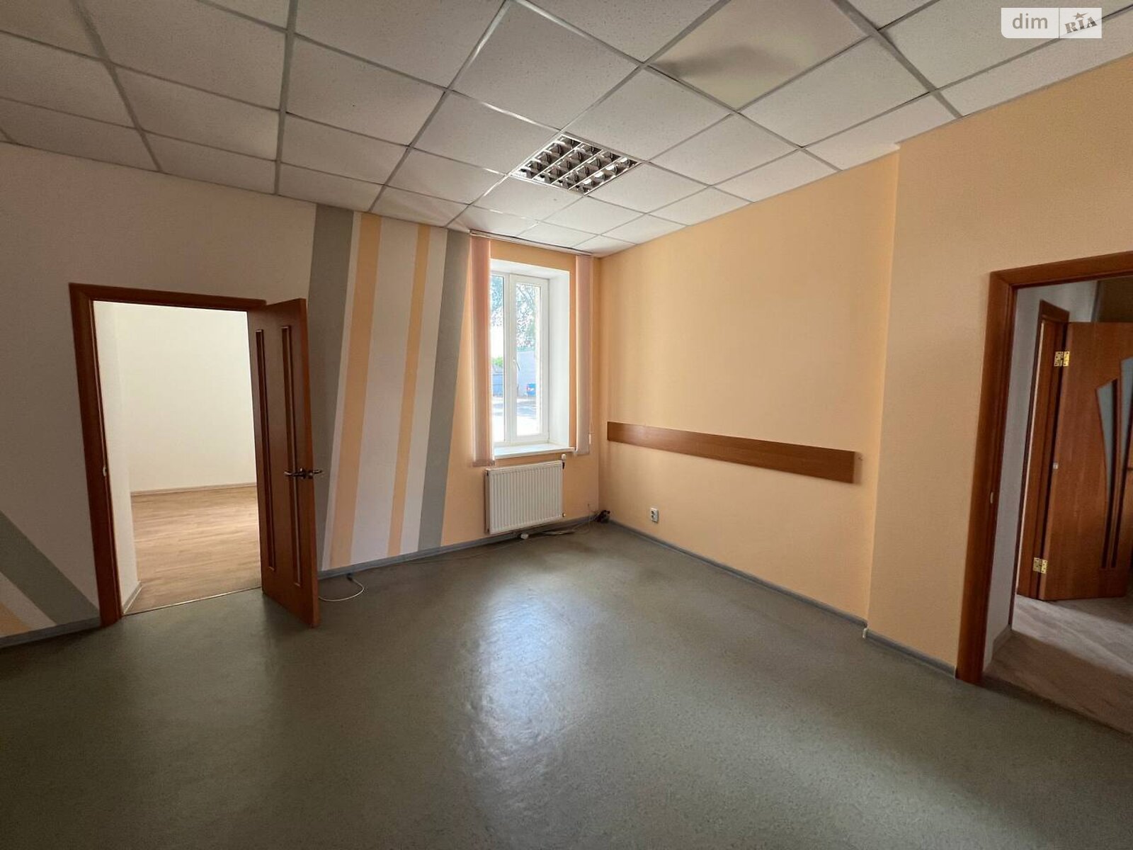 Оренда офісного приміщення в Вінниці, Георгія Нарбута (Грибоєдова) провулок 10, приміщень - 6, поверх - 1 фото 1 Оренда офісного приміщення в Вінниці, Георгія Нарбута (Грибоєдова) провулок 10, приміщень - 6, поверх - 1 фото 1