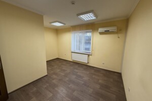 Оренда офісного приміщення в Вінниці, Цегельний провулок, приміщень - 4, поверх - 2 фото 2 Оренда офісного приміщення в Вінниці, Цегельний провулок, приміщень - 4, поверх - 2 фото 2