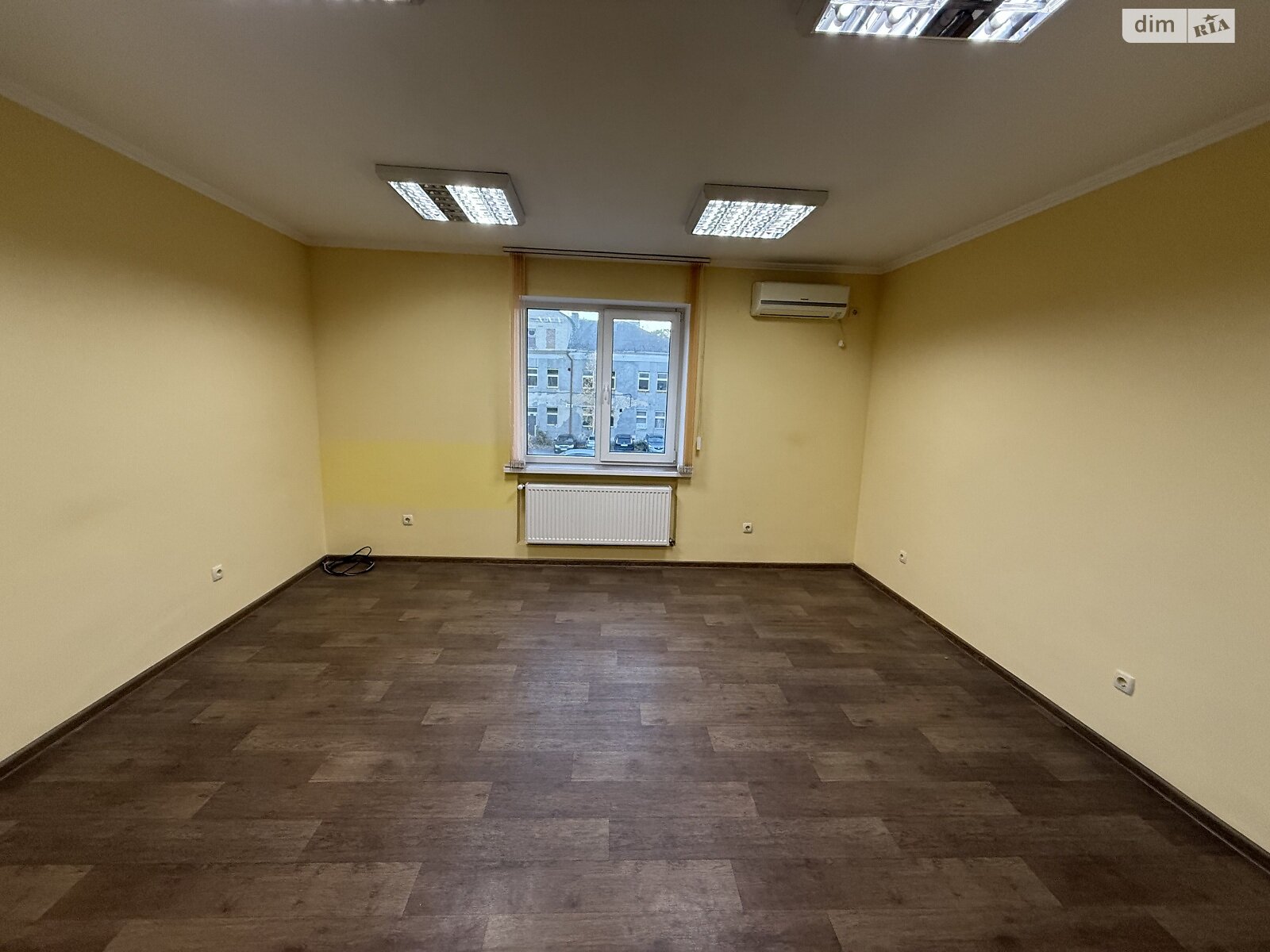 Оренда офісного приміщення в Вінниці, Цегельний провулок, приміщень - 4, поверх - 2 фото 1 Оренда офісного приміщення в Вінниці, Цегельний провулок, приміщень - 4, поверх - 2 фото 1