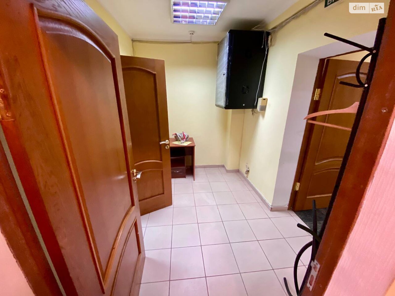 Аренда офисного помещения в Виннице, Хмельницкое шоссе, помещений - 5, этаж - 1 фото 1 Аренда офисного помещения в Виннице, Хмельницкое шоссе, помещений - 5, этаж - 1 фото 1