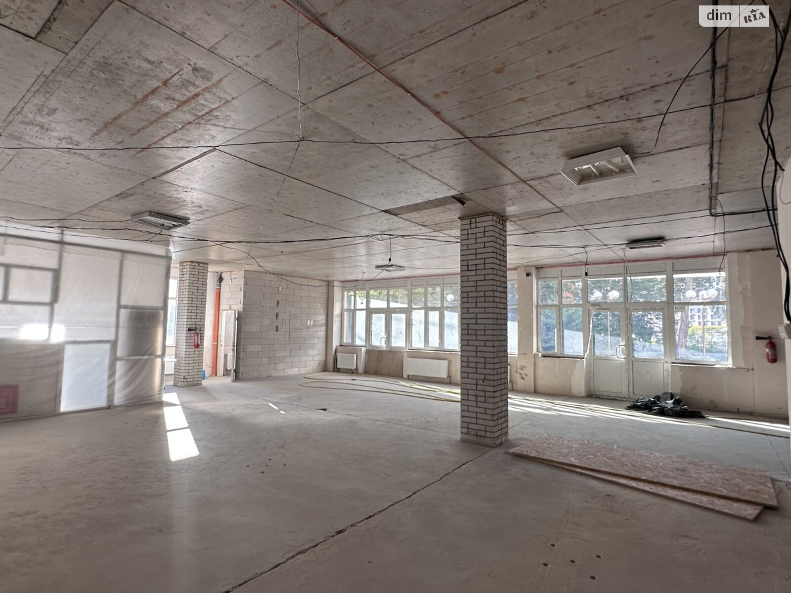 Оренда офісного приміщення в Вінниці, Князів Коріатовичів (Свердлова) вулиця, приміщень - 4, поверх - 1 фото 1