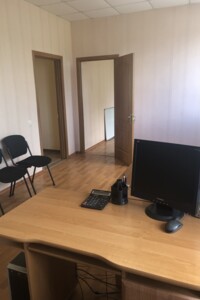 Оренда офісного приміщення в Вінниці, Олексія Миргородського (Черняховського) вулиця, приміщень - 6, поверх - 3 фото 2