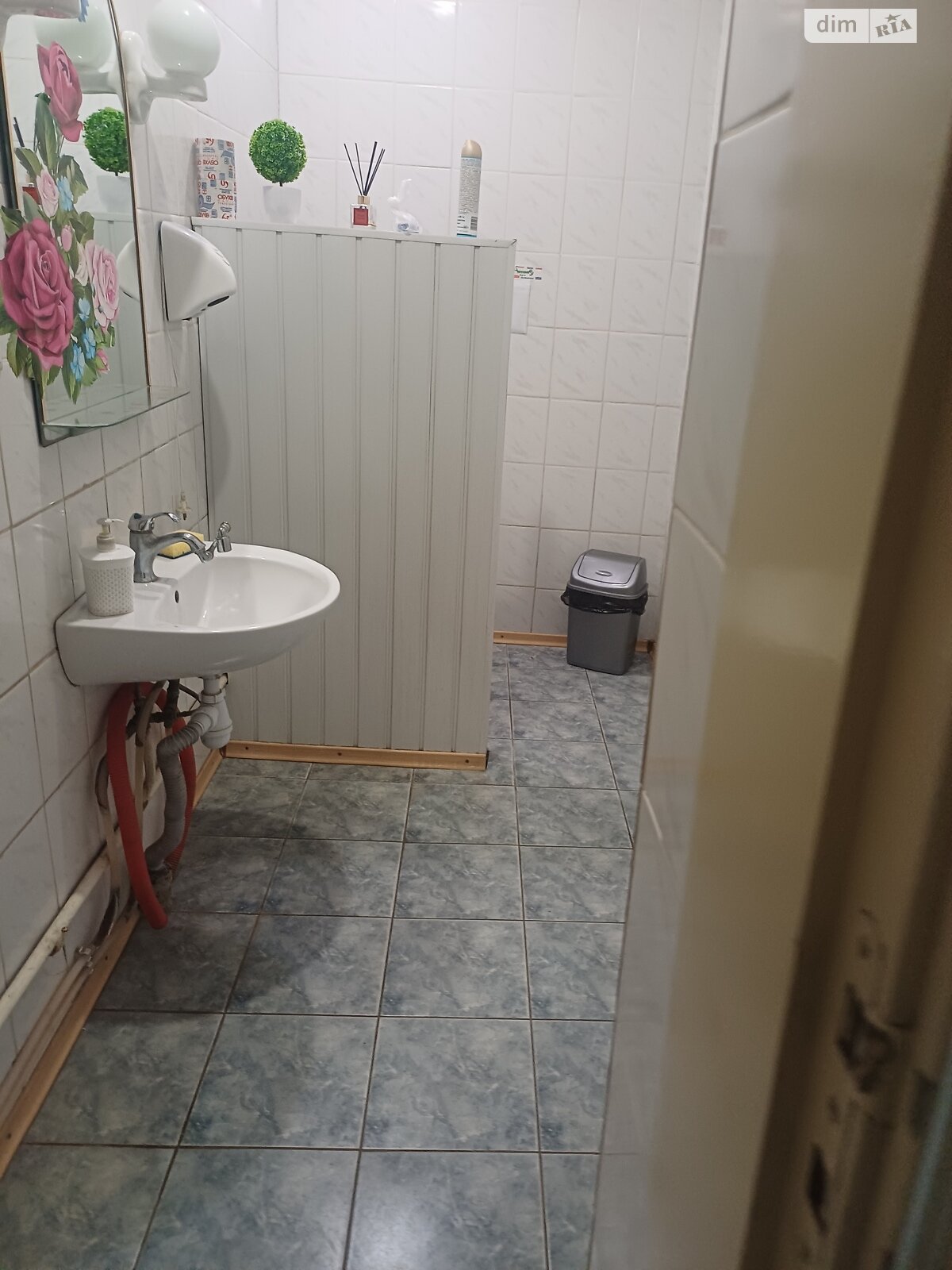 Аренда офисного помещения в Виннице, Сергея Зулинского улица 21, помещений - 4, этаж - 1 фото 1 Аренда офисного помещения в Виннице, Сергея Зулинского улица 21, помещений - 4, этаж - 1 фото 1