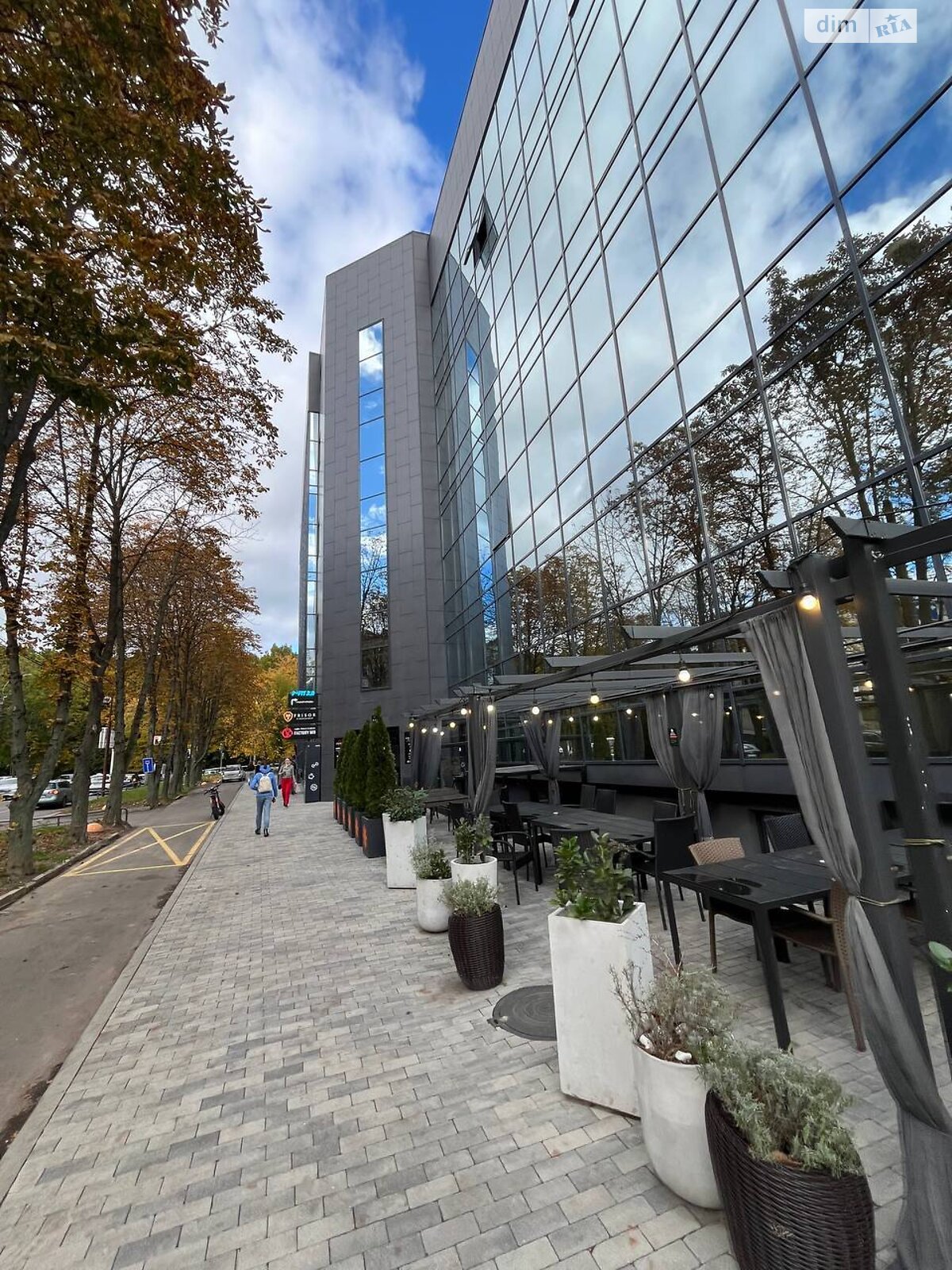 Аренда офисного помещения в Виннице, 600-летия улица 1, помещений - 1, этаж - 3 фото 1 Аренда офисного помещения в Виннице, 600-летия улица 1, помещений - 1, этаж - 3 фото 1