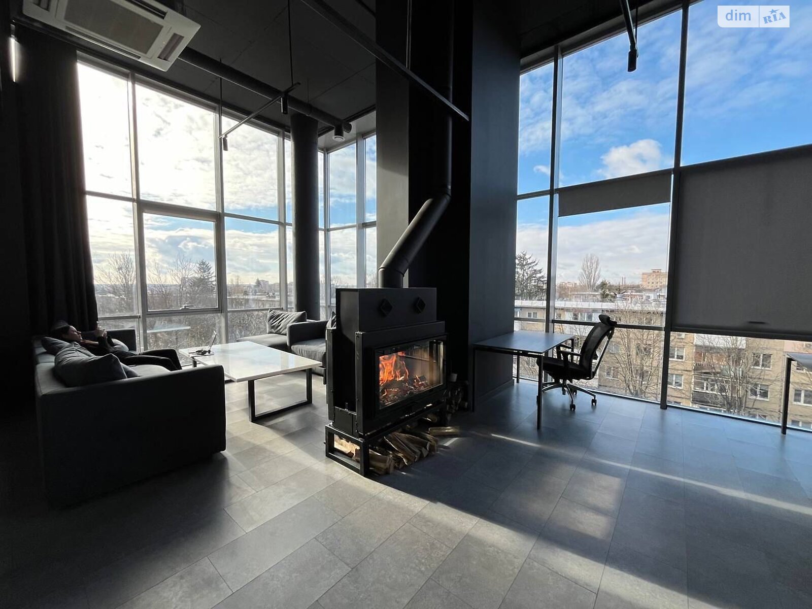 Аренда офисного помещения в Виннице, 600-летия улица 1, помещений - 1, этаж - 4 фото 1 Аренда офисного помещения в Виннице, 600-летия улица 1, помещений - 1, этаж - 4 фото 1