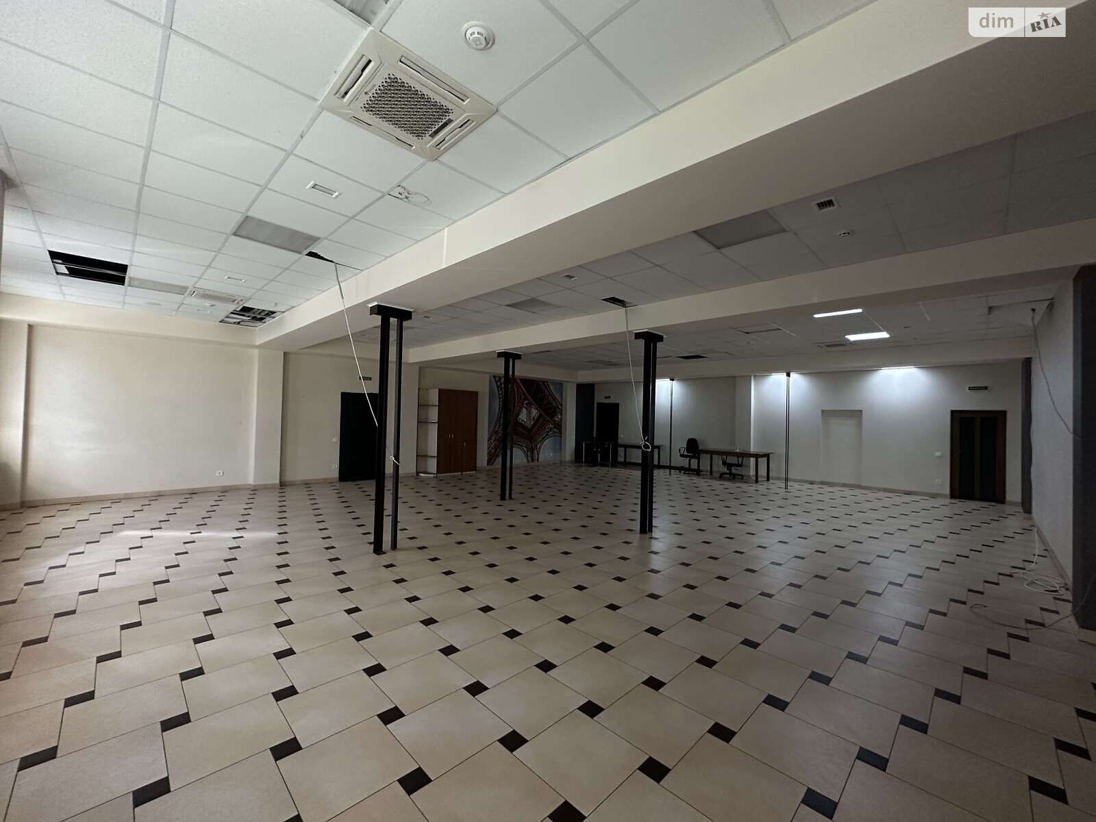 Оренда офісного приміщення в Вінниці, Болгарська (Константиновича) вулиця 35, приміщень - 1, поверх - 2 фото 1