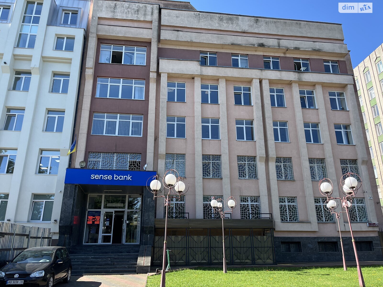 Оренда офісного приміщення в Вінниці, Хмельницьке шосе 25А, приміщень - 5, поверх - 3 фото 1 Оренда офісного приміщення в Вінниці, Хмельницьке шосе 25А, приміщень - 5, поверх - 3 фото 1