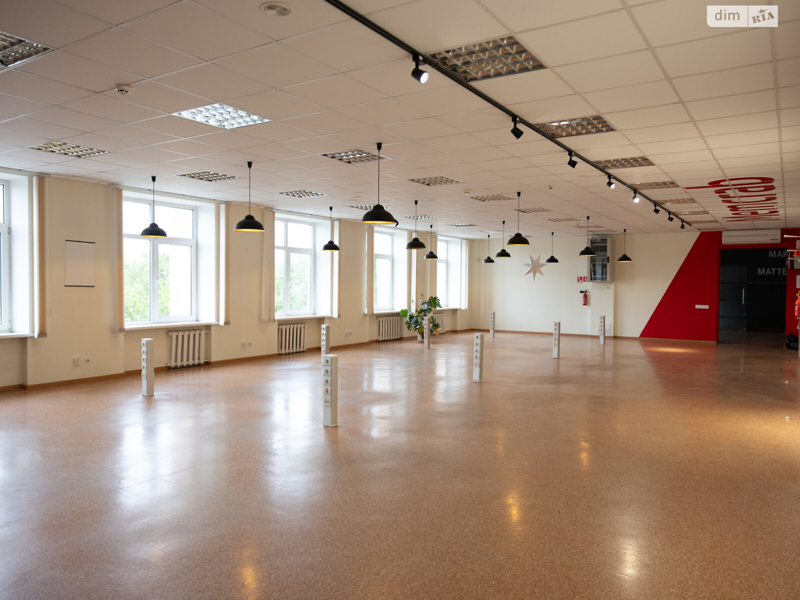 Оренда офісного приміщення в Вінниці, Хмельницьке шосе 25А, приміщень - 5, поверх - 3 фото 1 Оренда офісного приміщення в Вінниці, Хмельницьке шосе 25А, приміщень - 5, поверх - 3 фото 1