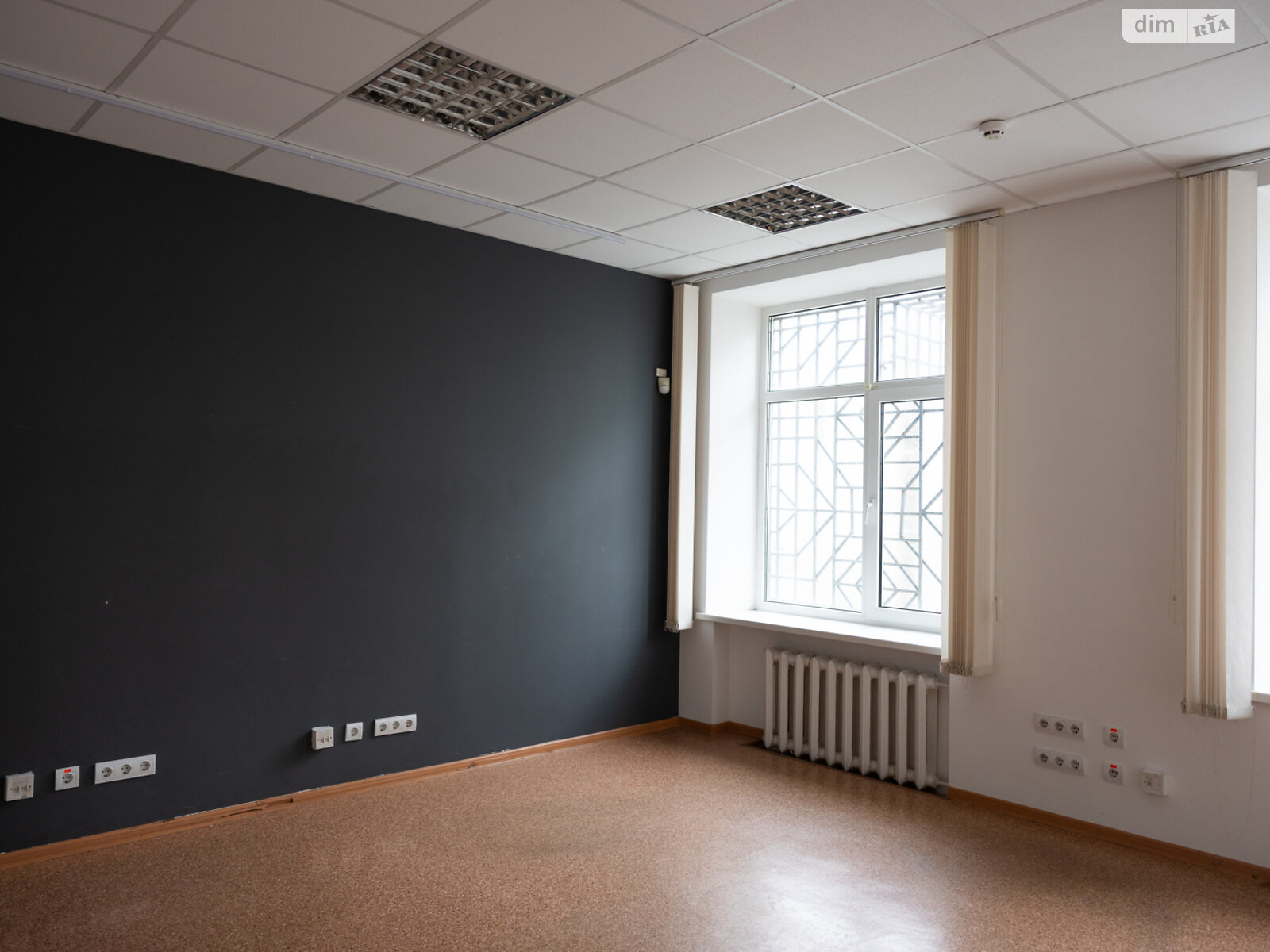 Оренда офісного приміщення в Вінниці, Хмельницьке шосе 25А, приміщень - 5, поверх - 3 фото 1 Оренда офісного приміщення в Вінниці, Хмельницьке шосе 25А, приміщень - 5, поверх - 3 фото 1