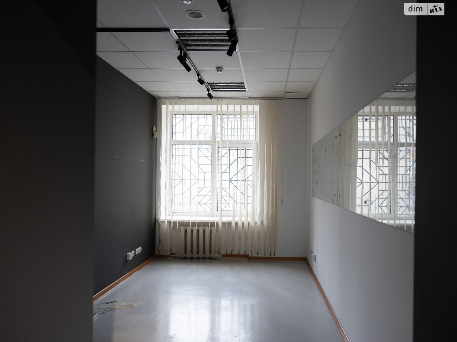 Оренда офісного приміщення в Вінниці, Хмельницьке шосе 25А, приміщень - 5, поверх - 3 фото 1 Оренда офісного приміщення в Вінниці, Хмельницьке шосе 25А, приміщень - 5, поверх - 3 фото 1