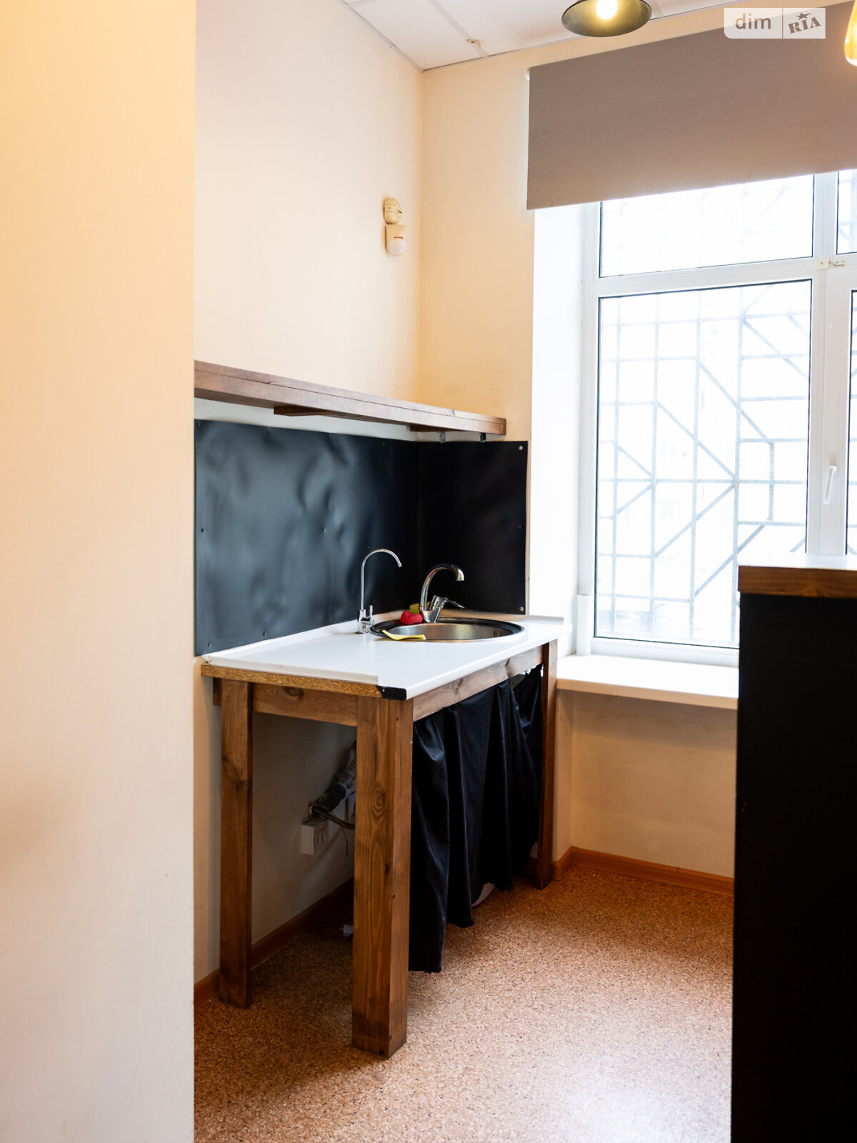 Оренда офісного приміщення в Вінниці, Хмельницьке шосе 25А, приміщень - 5, поверх - 3 фото 1 Оренда офісного приміщення в Вінниці, Хмельницьке шосе 25А, приміщень - 5, поверх - 3 фото 1