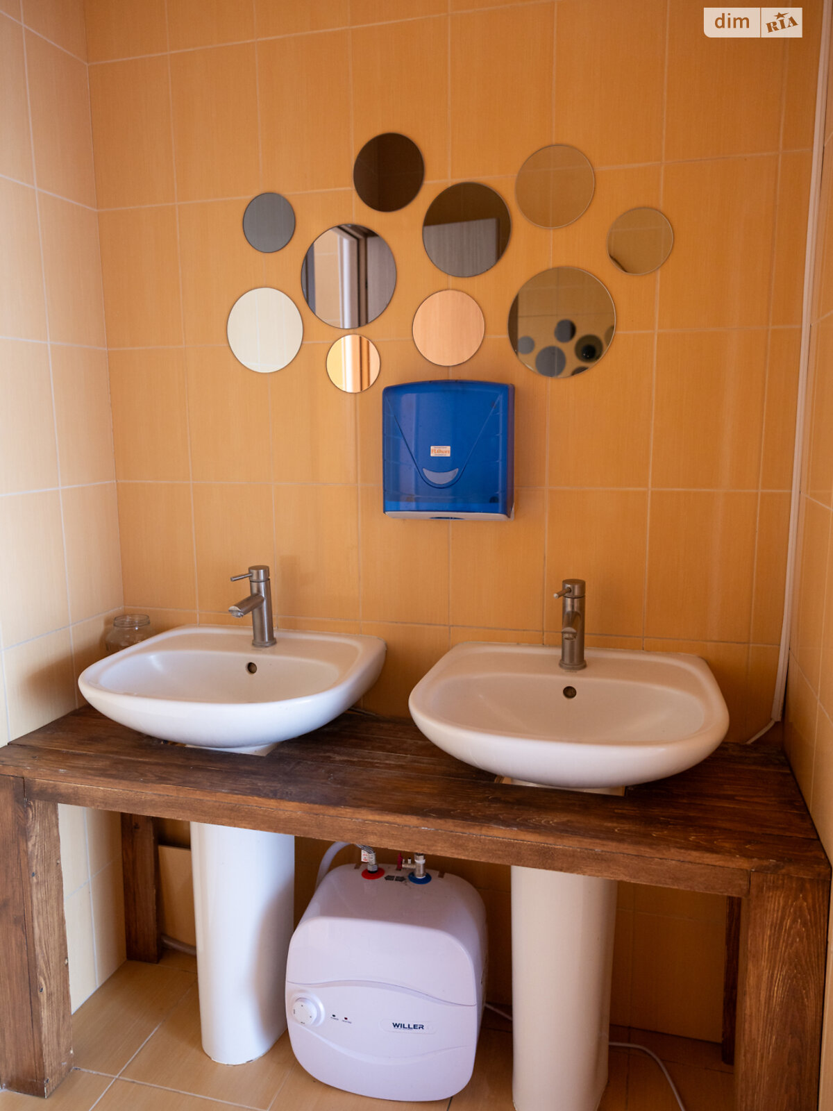 Оренда офісного приміщення в Вінниці, Хмельницьке шосе 25А, приміщень - 5, поверх - 3 фото 1 Оренда офісного приміщення в Вінниці, Хмельницьке шосе 25А, приміщень - 5, поверх - 3 фото 1