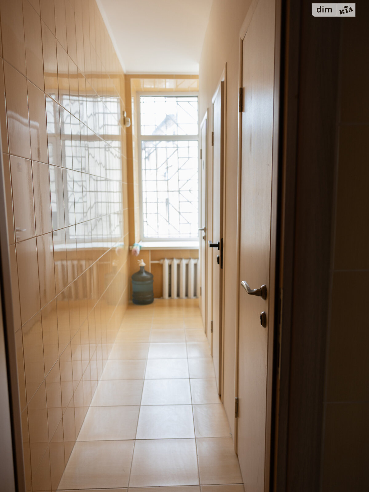 Оренда офісного приміщення в Вінниці, Хмельницьке шосе 25А, приміщень - 5, поверх - 3 фото 1 Оренда офісного приміщення в Вінниці, Хмельницьке шосе 25А, приміщень - 5, поверх - 3 фото 1