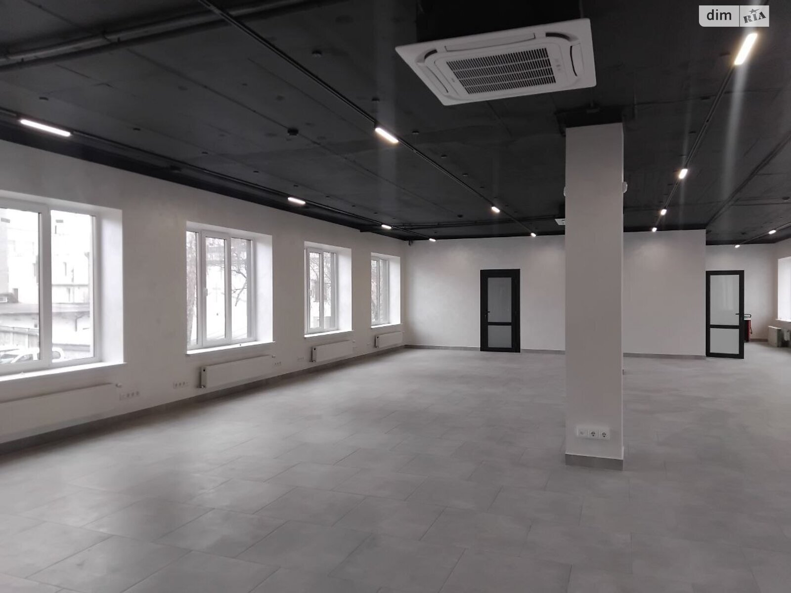 Аренда офисного помещения в Виннице, Соборная улица, помещений - 1, этаж - 2 фото 1