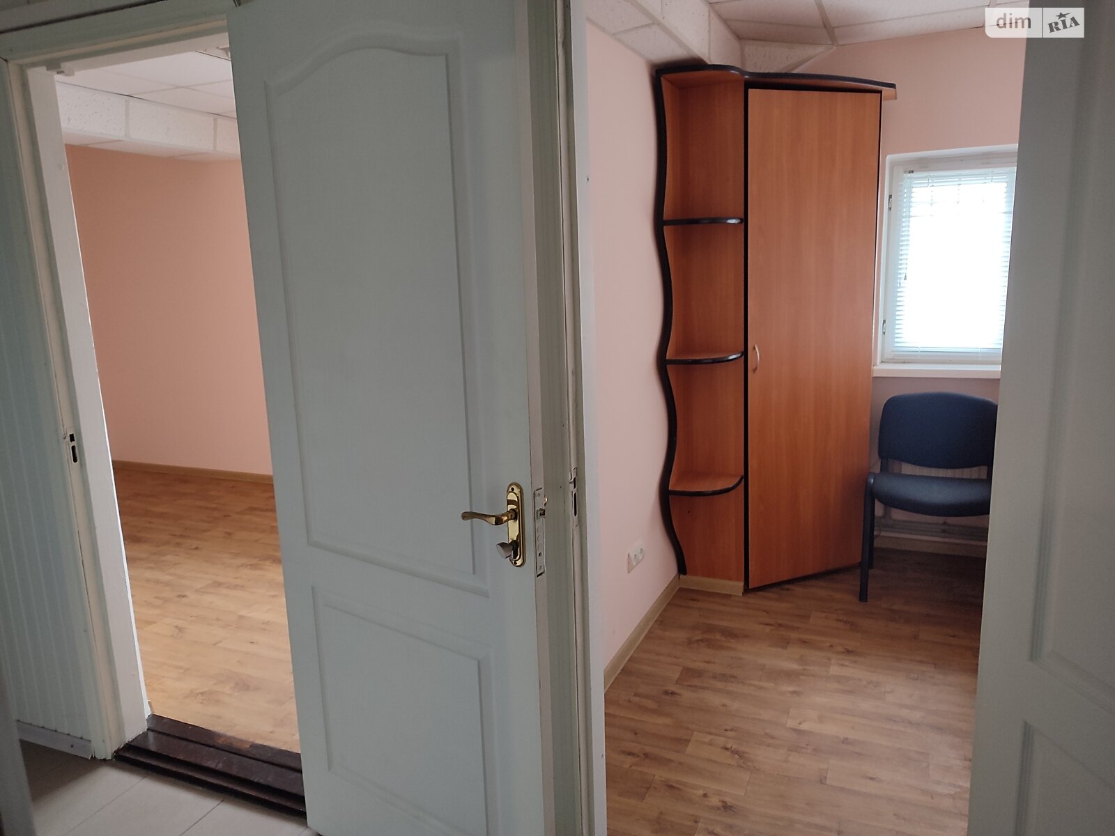 Оренда офісного приміщення в Вінниці, Гетьмана Мазепи (Чехова) вулиця, приміщень - 3, поверх - 3 фото 1