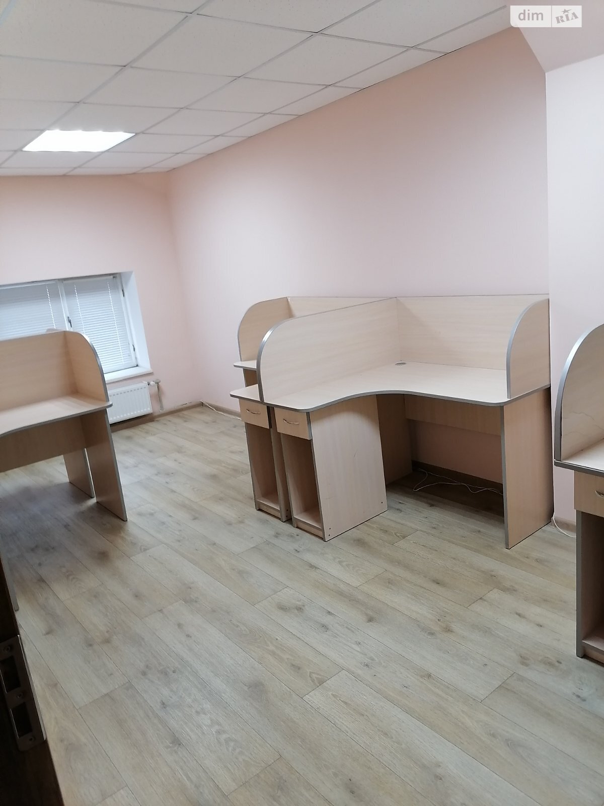 Оренда офісного приміщення в Вінниці, Гетьмана Мазепи (Чехова) вулиця, приміщень - 4, поверх - 2 фото 1 Оренда офісного приміщення в Вінниці, Гетьмана Мазепи (Чехова) вулиця, приміщень - 4, поверх - 2 фото 1