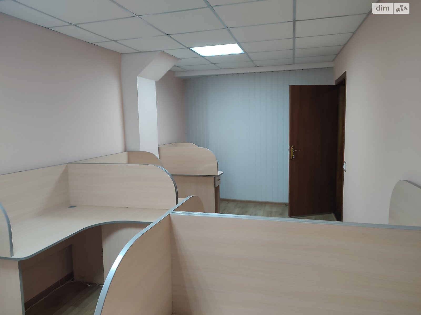 Оренда офісного приміщення в Вінниці, Гетьмана Мазепи (Чехова) вулиця, приміщень - 4, поверх - 2 фото 1 Оренда офісного приміщення в Вінниці, Гетьмана Мазепи (Чехова) вулиця, приміщень - 4, поверх - 2 фото 1