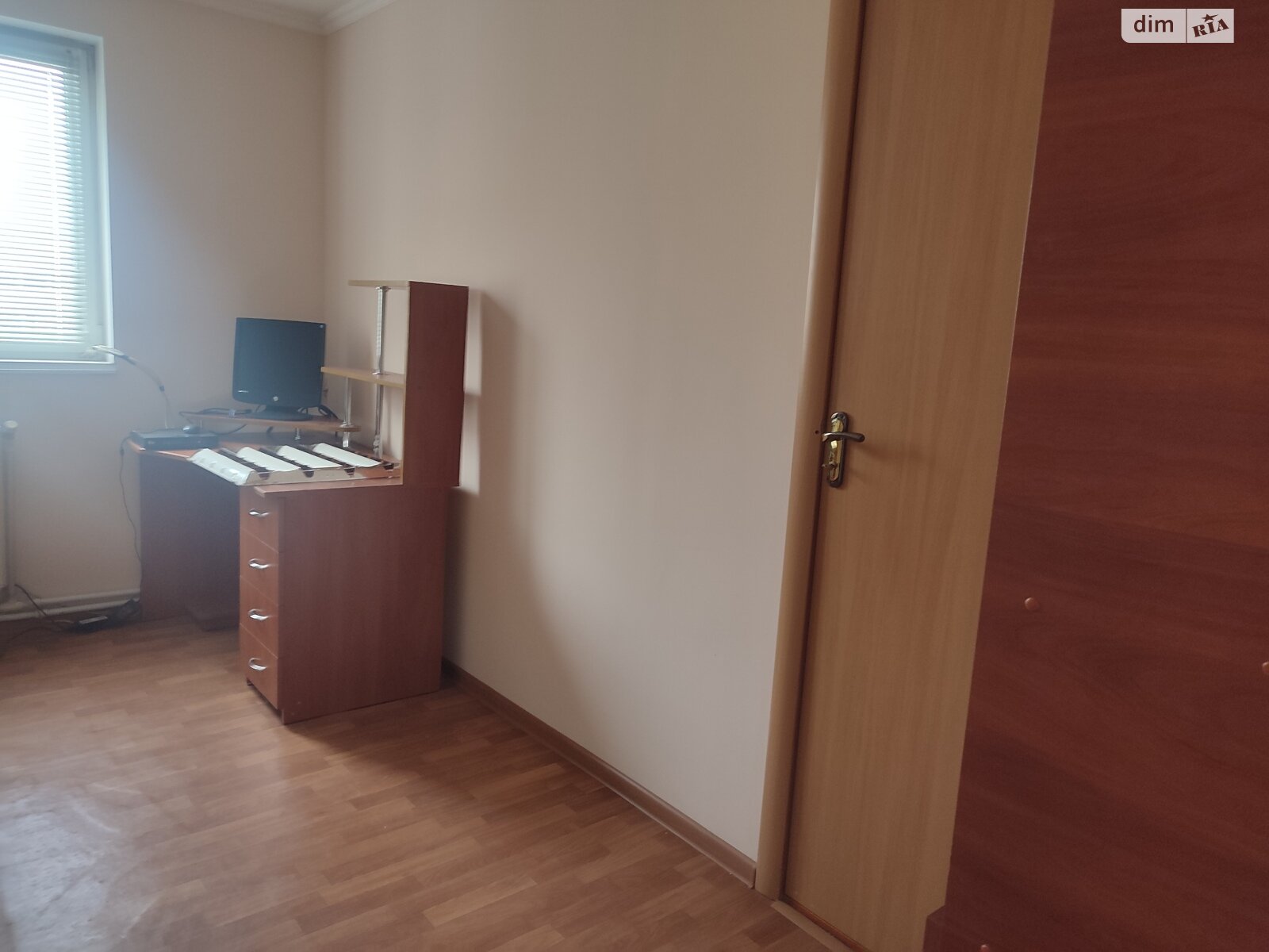 Аренда офисного помещения в Виннице, Гетмана Мазепы (Чехова) улица, помещений - 2, этаж - 3 фото 1 Аренда офисного помещения в Виннице, Гетмана Мазепы (Чехова) улица, помещений - 2, этаж - 3 фото 1