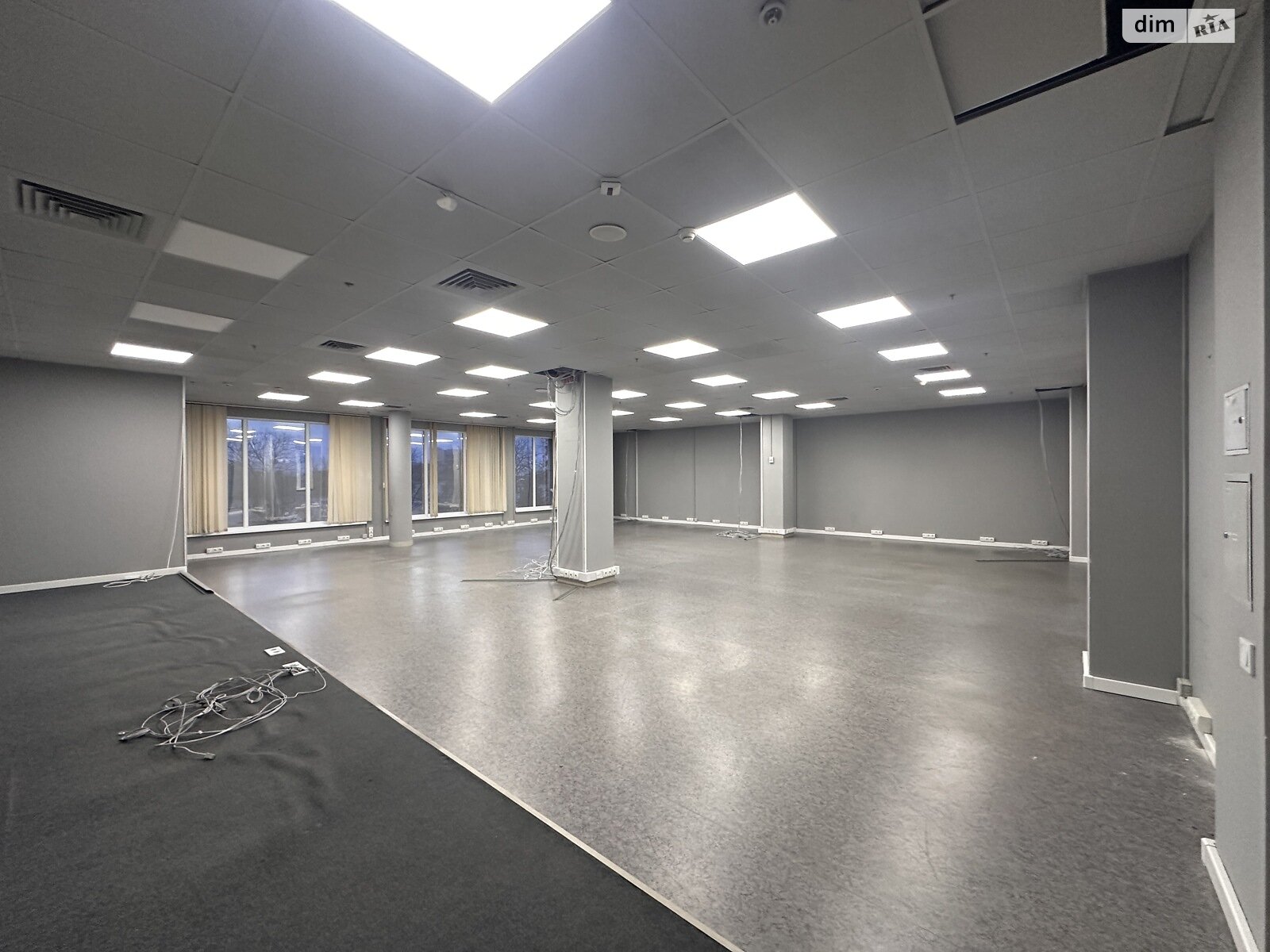 Аренда офисного помещения в Виннице, Соборная улица, помещений - 5, этаж - 3 фото 1 Аренда офисного помещения в Виннице, Соборная улица, помещений - 5, этаж - 3 фото 1