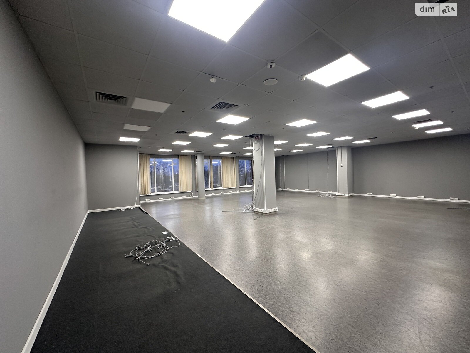 Аренда офисного помещения в Виннице, Соборная улица, помещений - 5, этаж - 3 фото 1 Аренда офисного помещения в Виннице, Соборная улица, помещений - 5, этаж - 3 фото 1