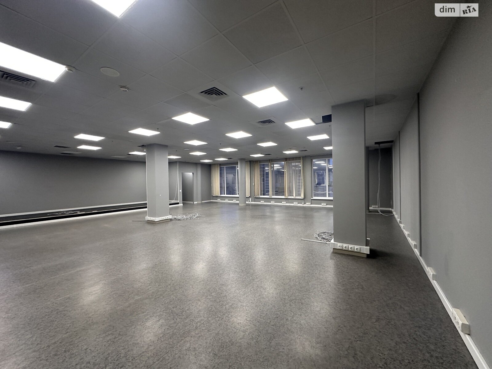 Аренда офисного помещения в Виннице, Соборная улица, помещений - 5, этаж - 3 фото 1 Аренда офисного помещения в Виннице, Соборная улица, помещений - 5, этаж - 3 фото 1