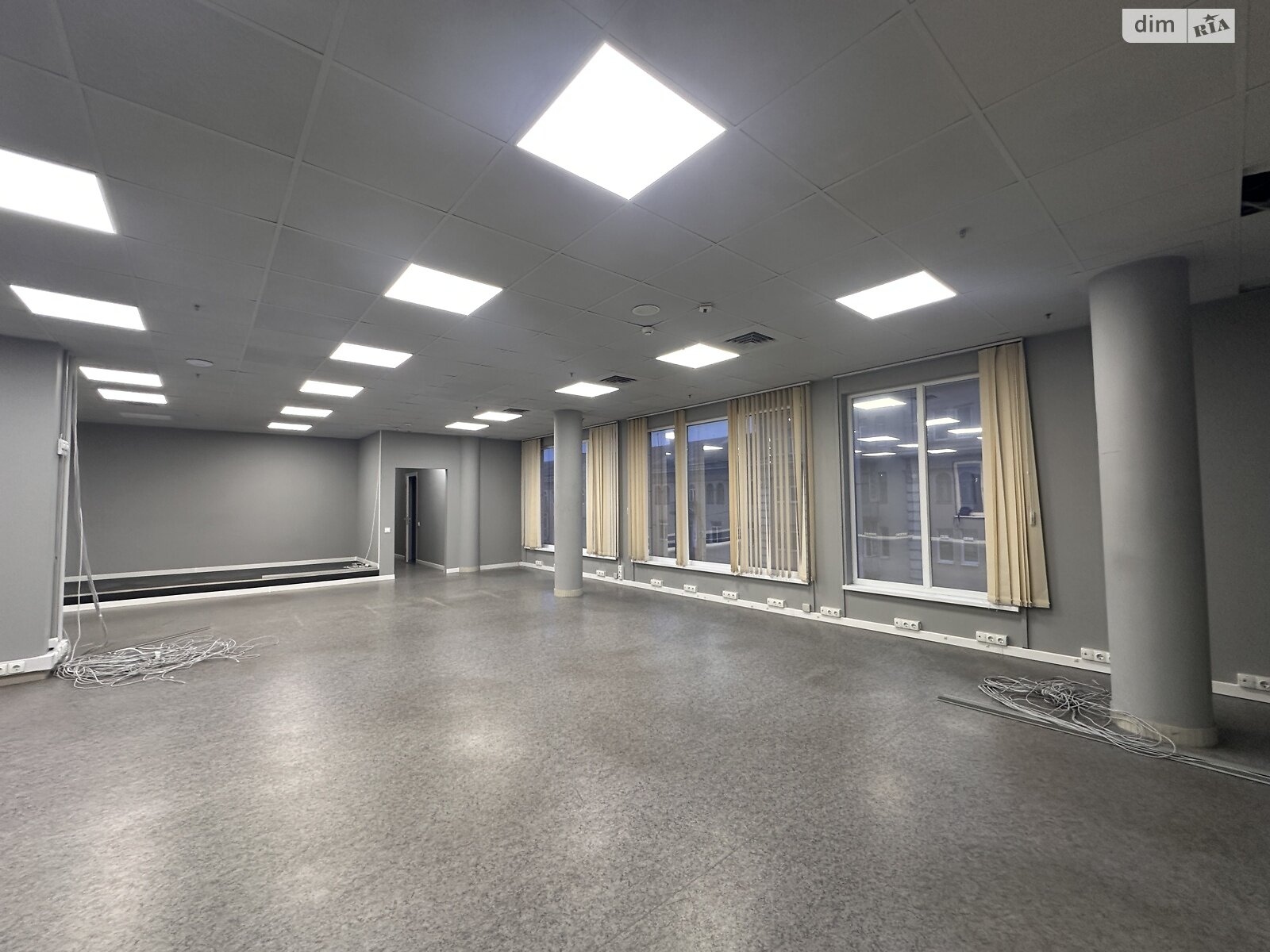Аренда офисного помещения в Виннице, Соборная улица, помещений - 5, этаж - 3 фото 1 Аренда офисного помещения в Виннице, Соборная улица, помещений - 5, этаж - 3 фото 1