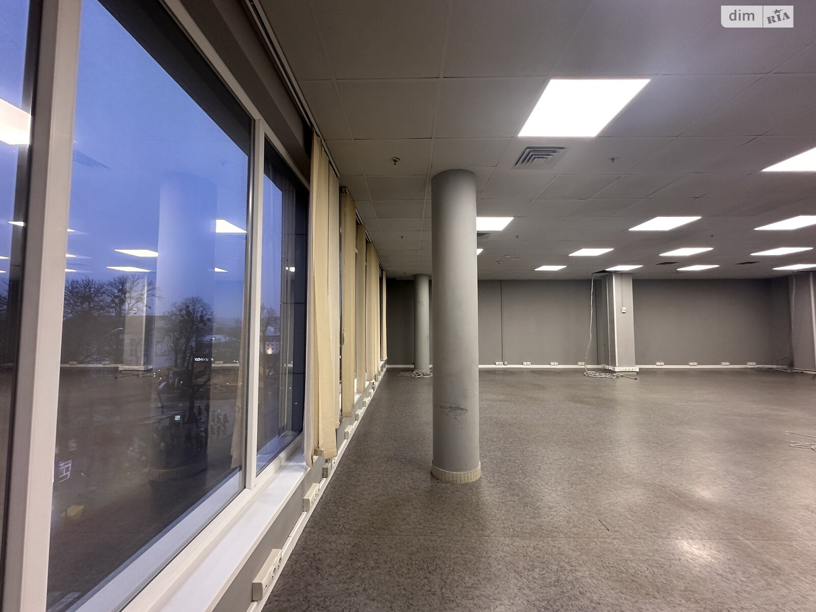 Аренда офисного помещения в Виннице, Соборная улица, помещений - 5, этаж - 3 фото 1 Аренда офисного помещения в Виннице, Соборная улица, помещений - 5, этаж - 3 фото 1