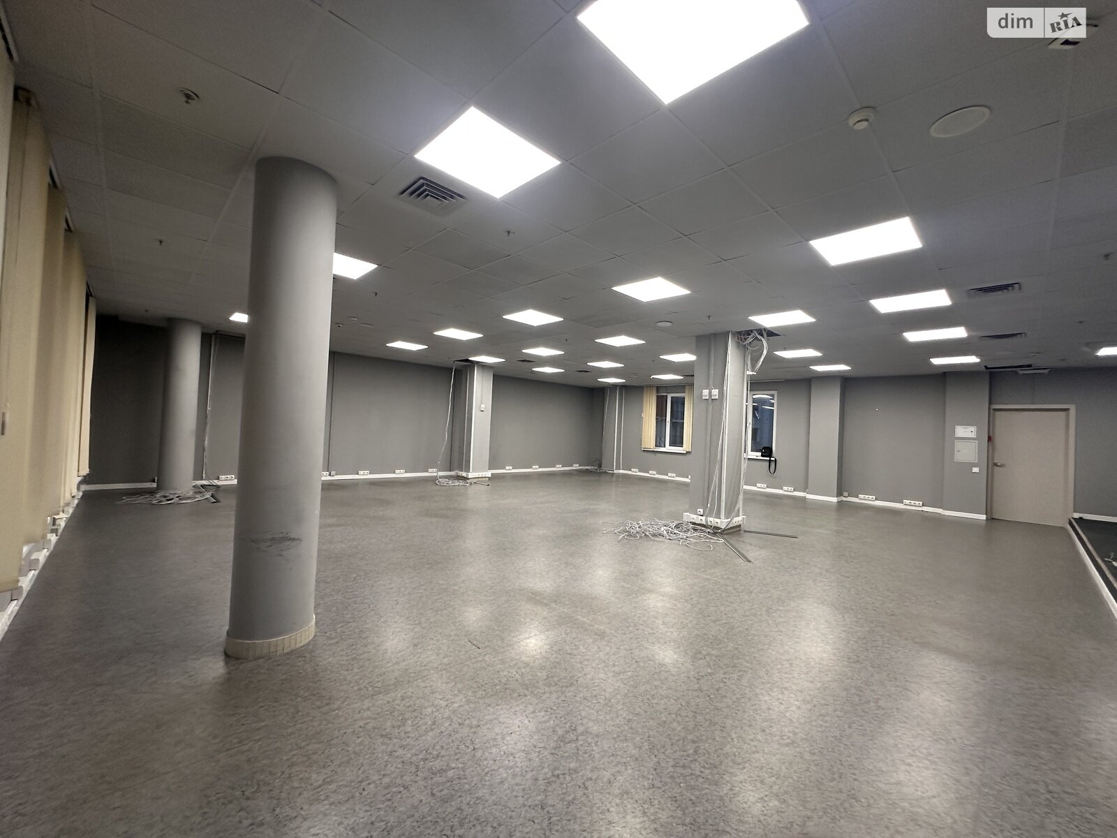 Аренда офисного помещения в Виннице, Соборная улица, помещений - 5, этаж - 3 фото 1 Аренда офисного помещения в Виннице, Соборная улица, помещений - 5, этаж - 3 фото 1