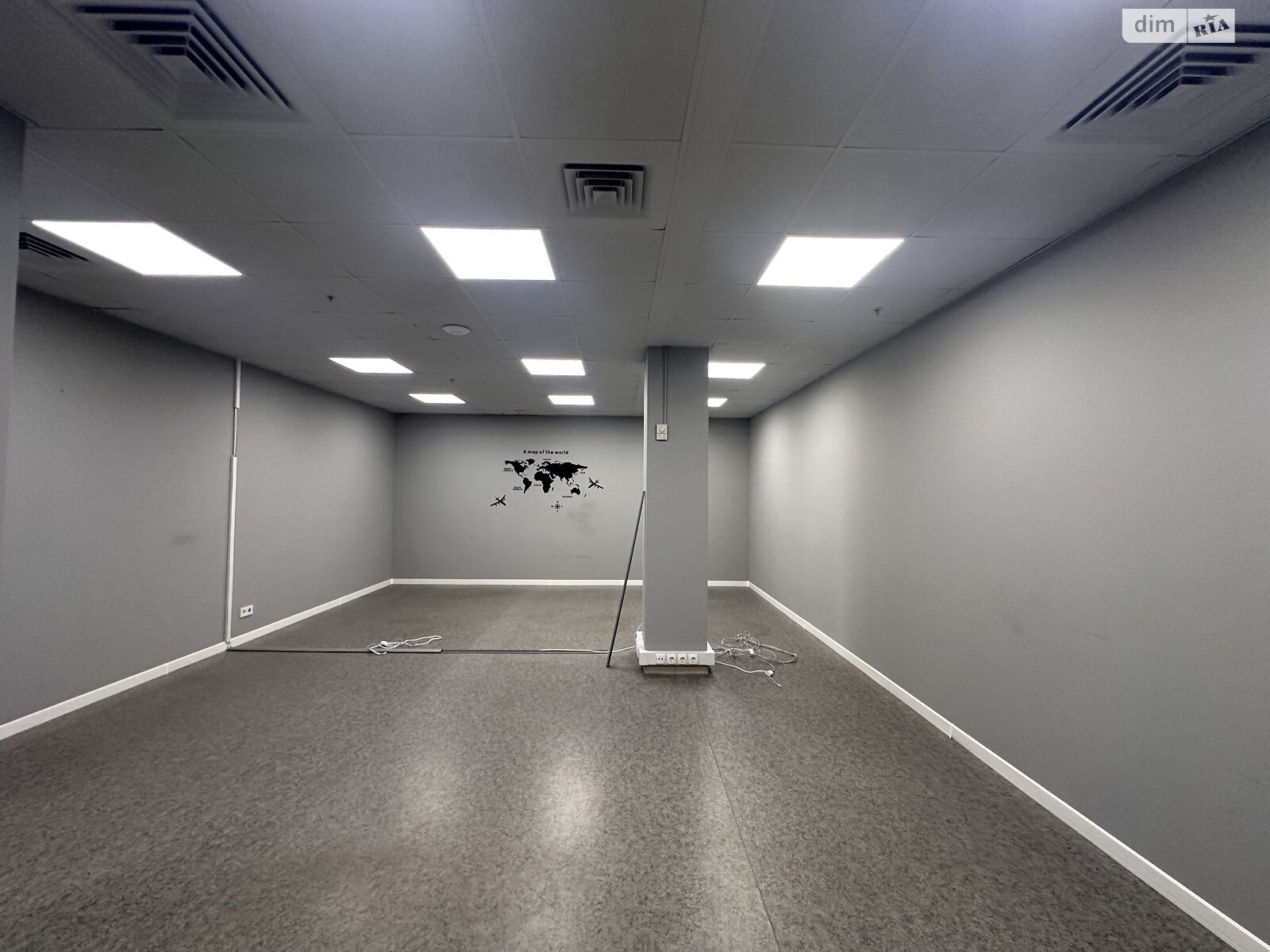 Аренда офисного помещения в Виннице, Соборная улица, помещений - 5, этаж - 3 фото 1 Аренда офисного помещения в Виннице, Соборная улица, помещений - 5, этаж - 3 фото 1