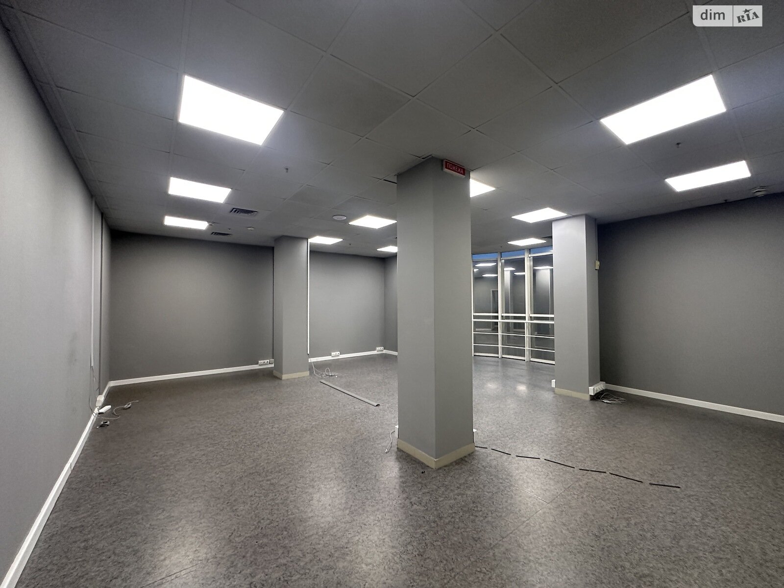 Аренда офисного помещения в Виннице, Соборная улица, помещений - 5, этаж - 3 фото 1 Аренда офисного помещения в Виннице, Соборная улица, помещений - 5, этаж - 3 фото 1