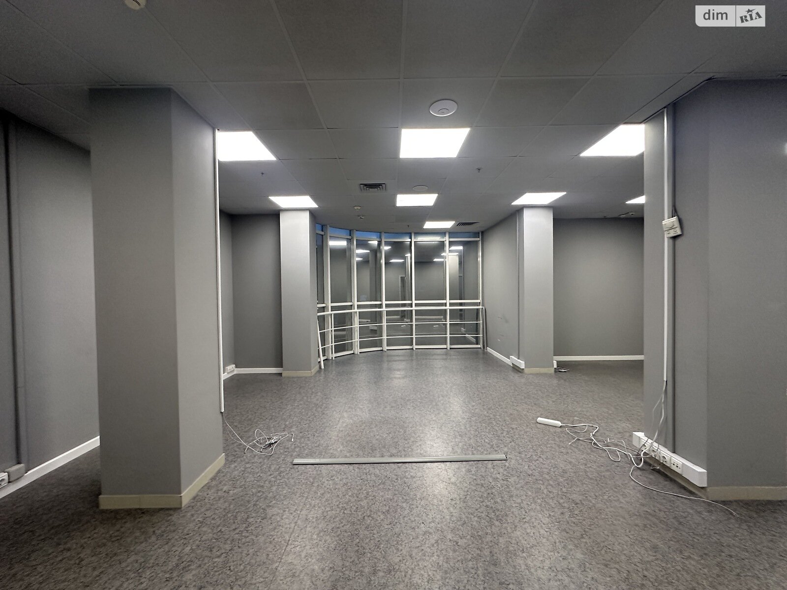 Аренда офисного помещения в Виннице, Соборная улица, помещений - 5, этаж - 3 фото 1 Аренда офисного помещения в Виннице, Соборная улица, помещений - 5, этаж - 3 фото 1