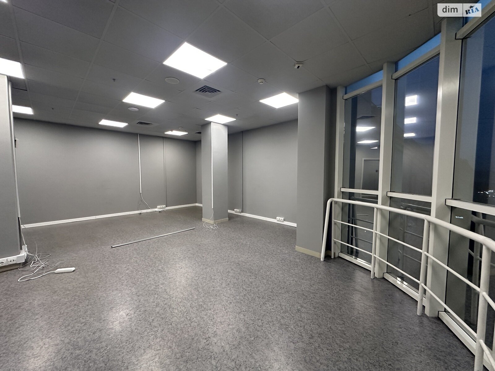 Аренда офисного помещения в Виннице, Соборная улица, помещений - 5, этаж - 3 фото 1 Аренда офисного помещения в Виннице, Соборная улица, помещений - 5, этаж - 3 фото 1