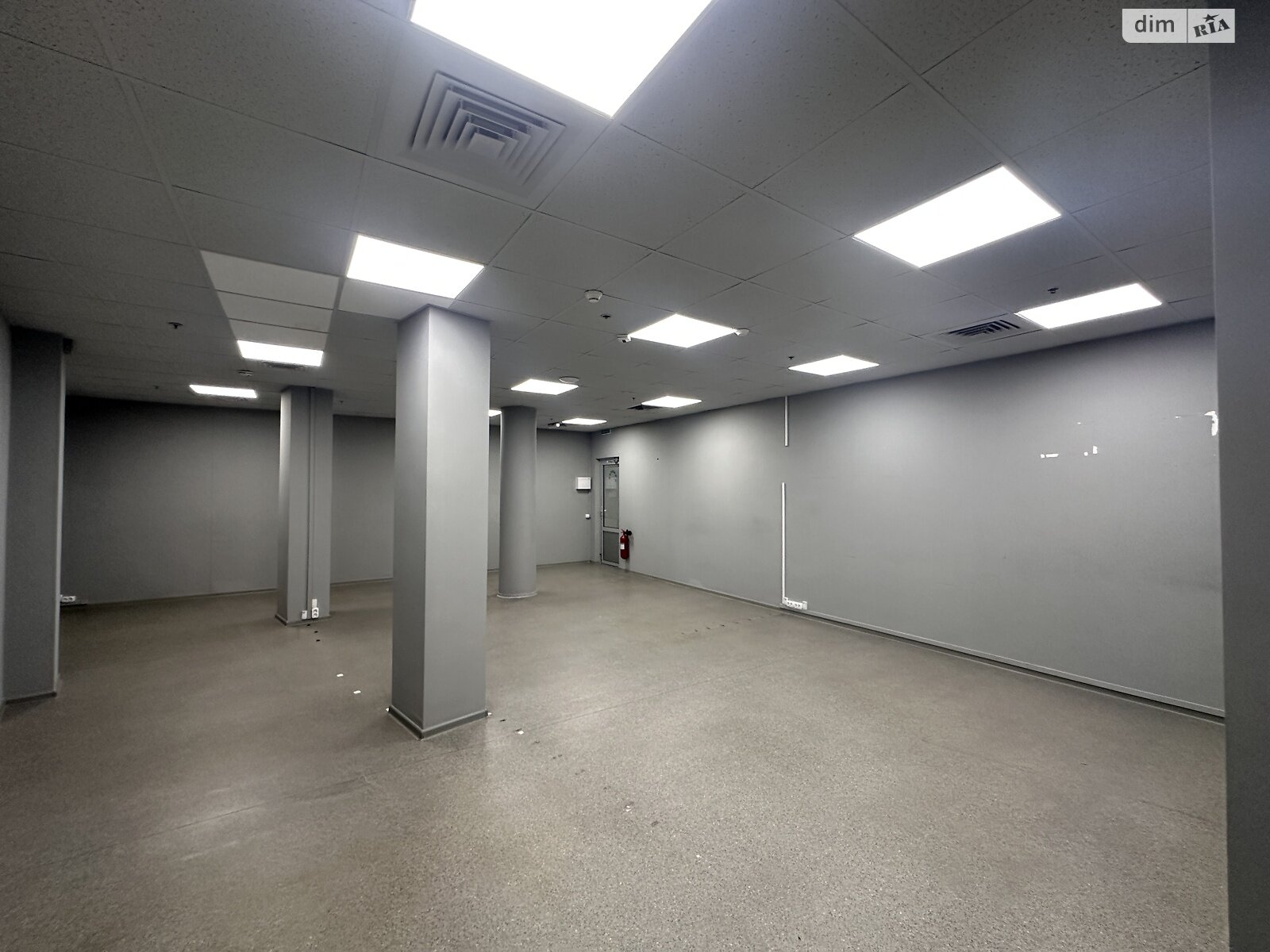 Аренда офисного помещения в Виннице, Соборная улица, помещений - 5, этаж - 3 фото 1 Аренда офисного помещения в Виннице, Соборная улица, помещений - 5, этаж - 3 фото 1