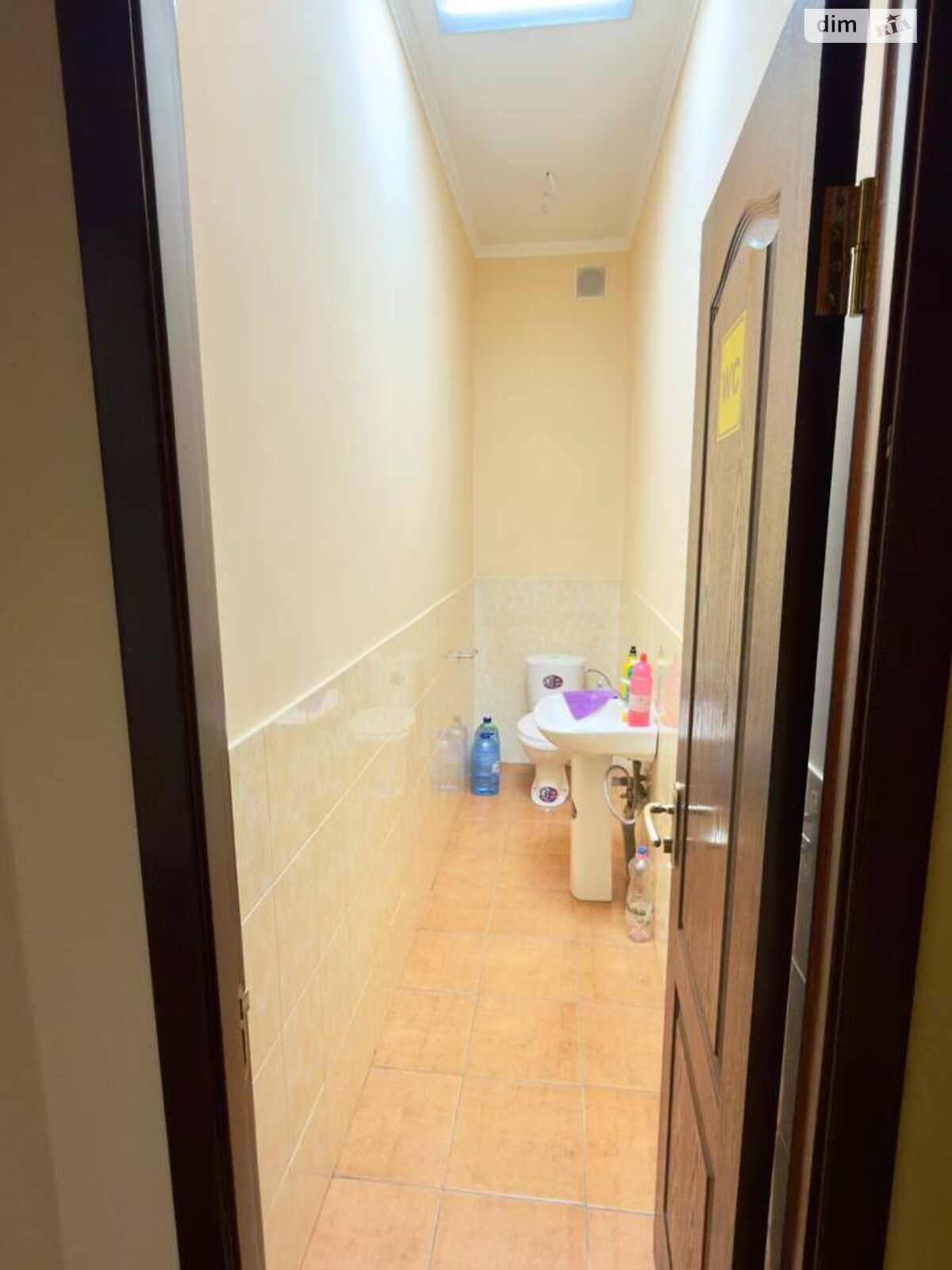 Аренда офисного помещения в Виннице, Николая Оводова улица 15, помещений - 1, этаж - 2 фото 1 Аренда офисного помещения в Виннице, Николая Оводова улица 15, помещений - 1, этаж - 2 фото 1