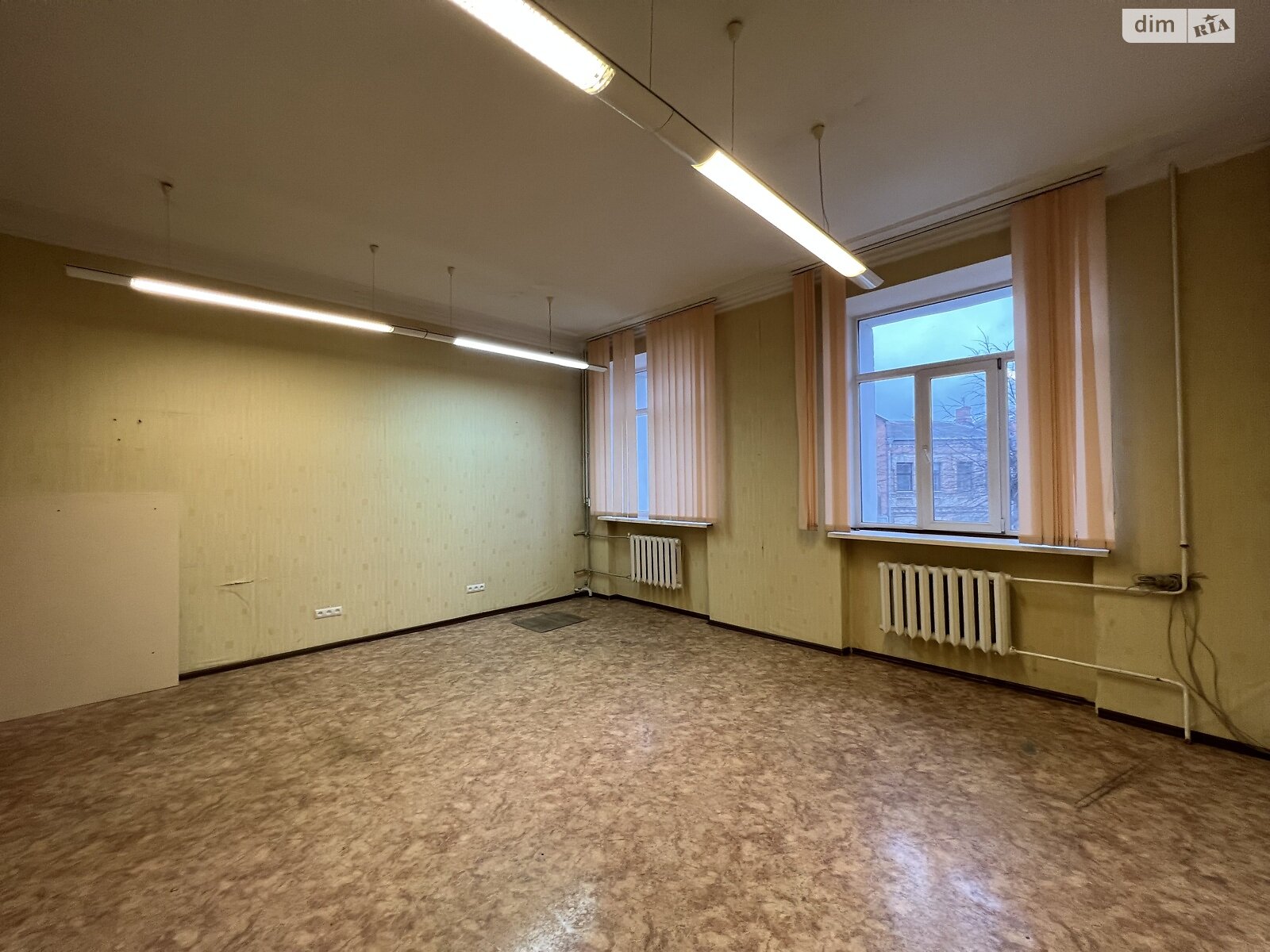 Аренда офисного помещения в Виннице, Освобождения улица, помещений - 1, этаж - 1 фото 1