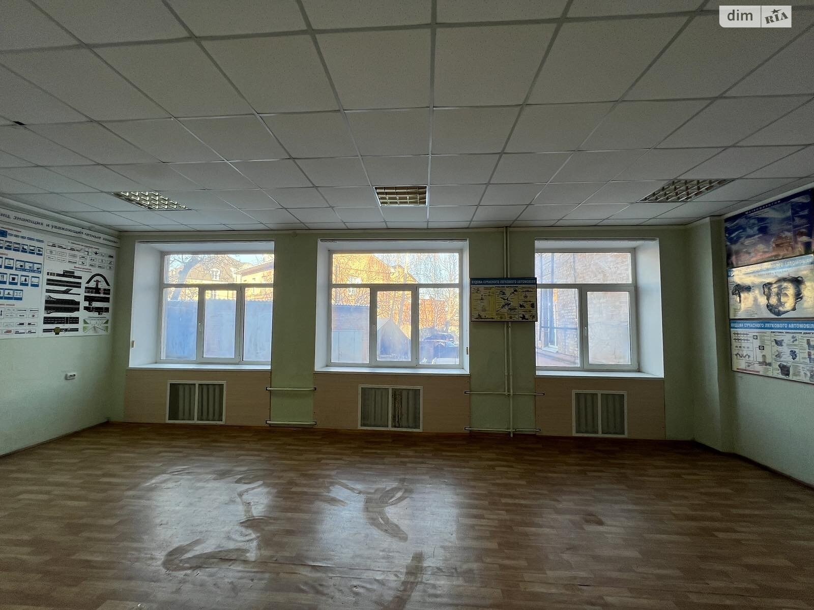 Оренда офісного приміщення в Вінниці, Визволення вулиця 2, приміщень - 1, поверх - 1 фото 1 Оренда офісного приміщення в Вінниці, Визволення вулиця 2, приміщень - 1, поверх - 1 фото 1