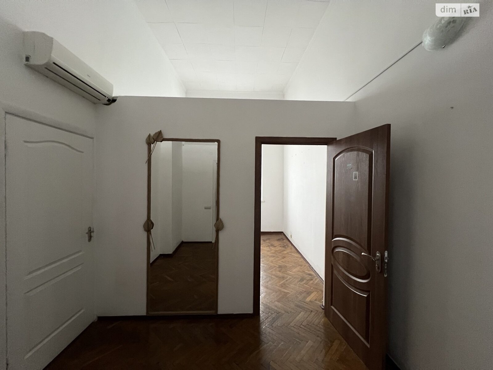 Аренда офисного помещения в Виннице, Освобождения улица 2, помещений - 1, этаж - 3 фото 1