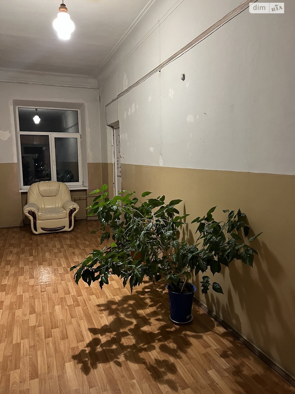 Аренда офисного помещения в Виннице, Освобождения улица 2, помещений - 1, этаж - 3 фото 1 Аренда офисного помещения в Виннице, Освобождения улица 2, помещений - 1, этаж - 3 фото 1