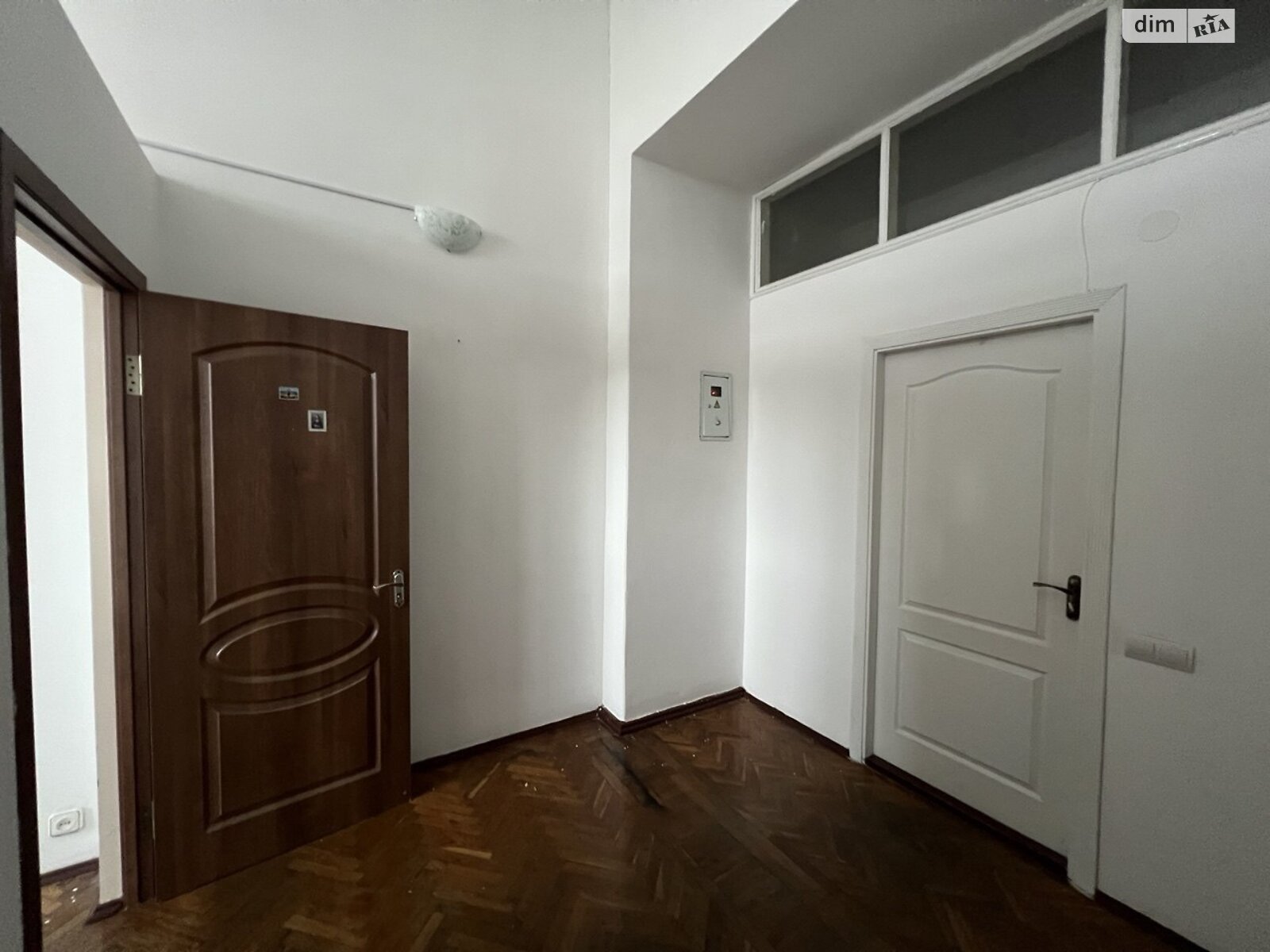 Оренда офісного приміщення в Вінниці, Визволення вулиця, приміщень - 1, поверх - 3 фото 1 Оренда офісного приміщення в Вінниці, Визволення вулиця, приміщень - 1, поверх - 3 фото 1