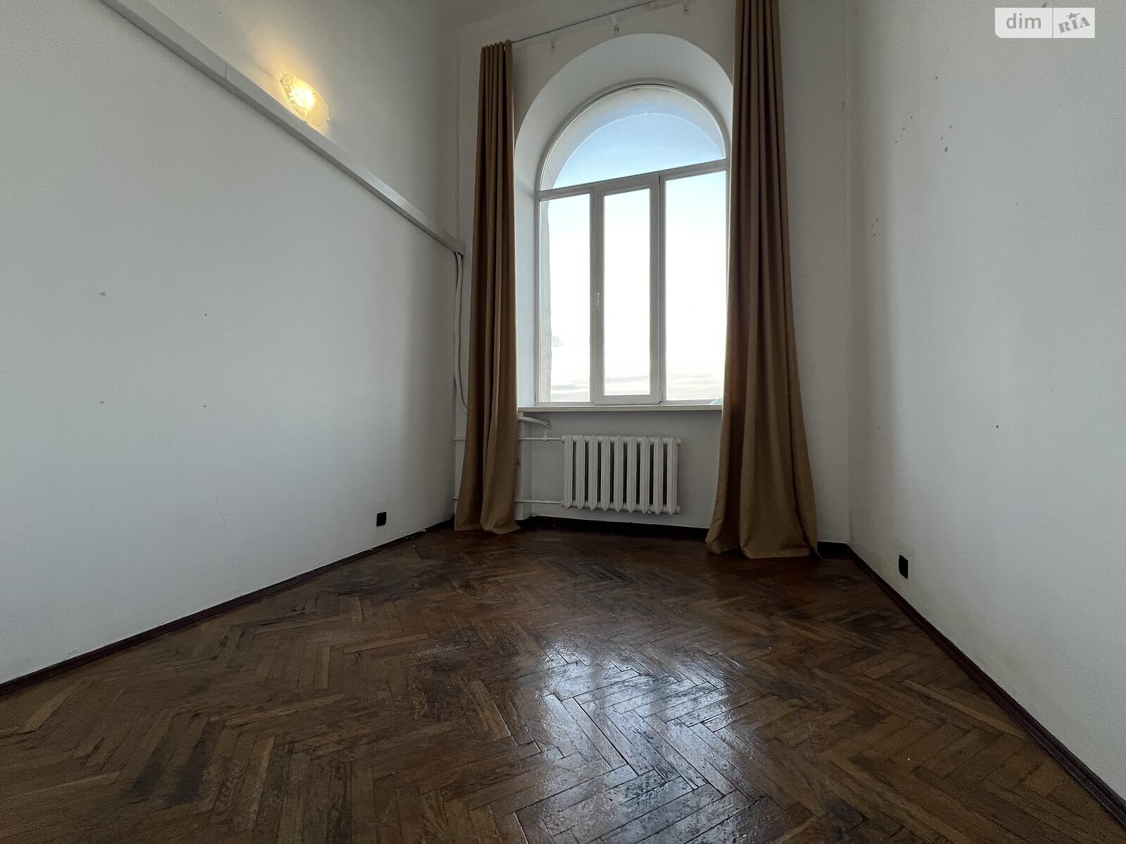 Аренда офисного помещения в Виннице, Освобождения улица 2, помещений - 1, этаж - 3 фото 1