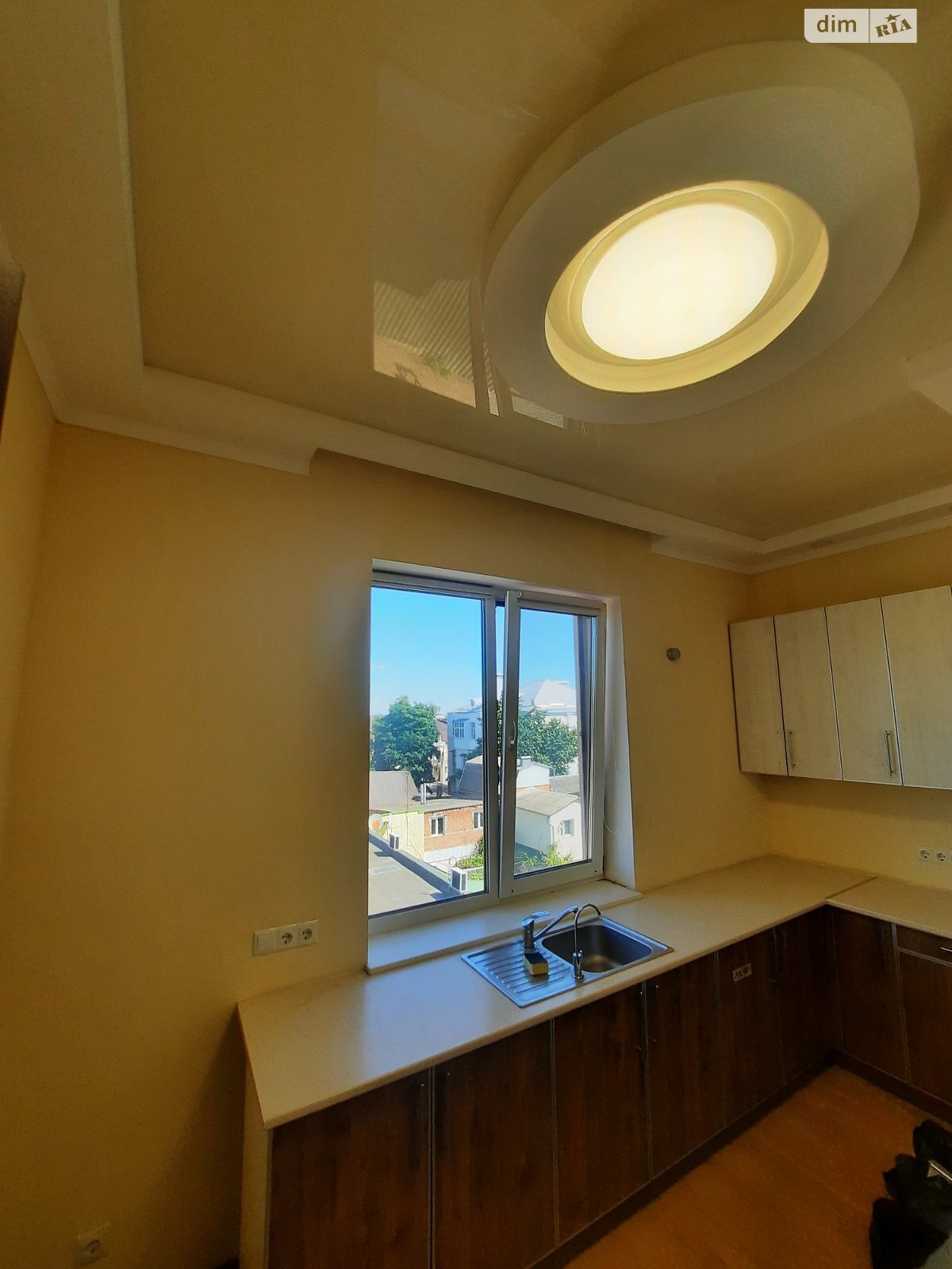 Оренда офісного приміщення в Вінниці, Оводова вулиця, приміщень - 5, поверх - 4 фото 1 Оренда офісного приміщення в Вінниці, Оводова вулиця, приміщень - 5, поверх - 4 фото 1